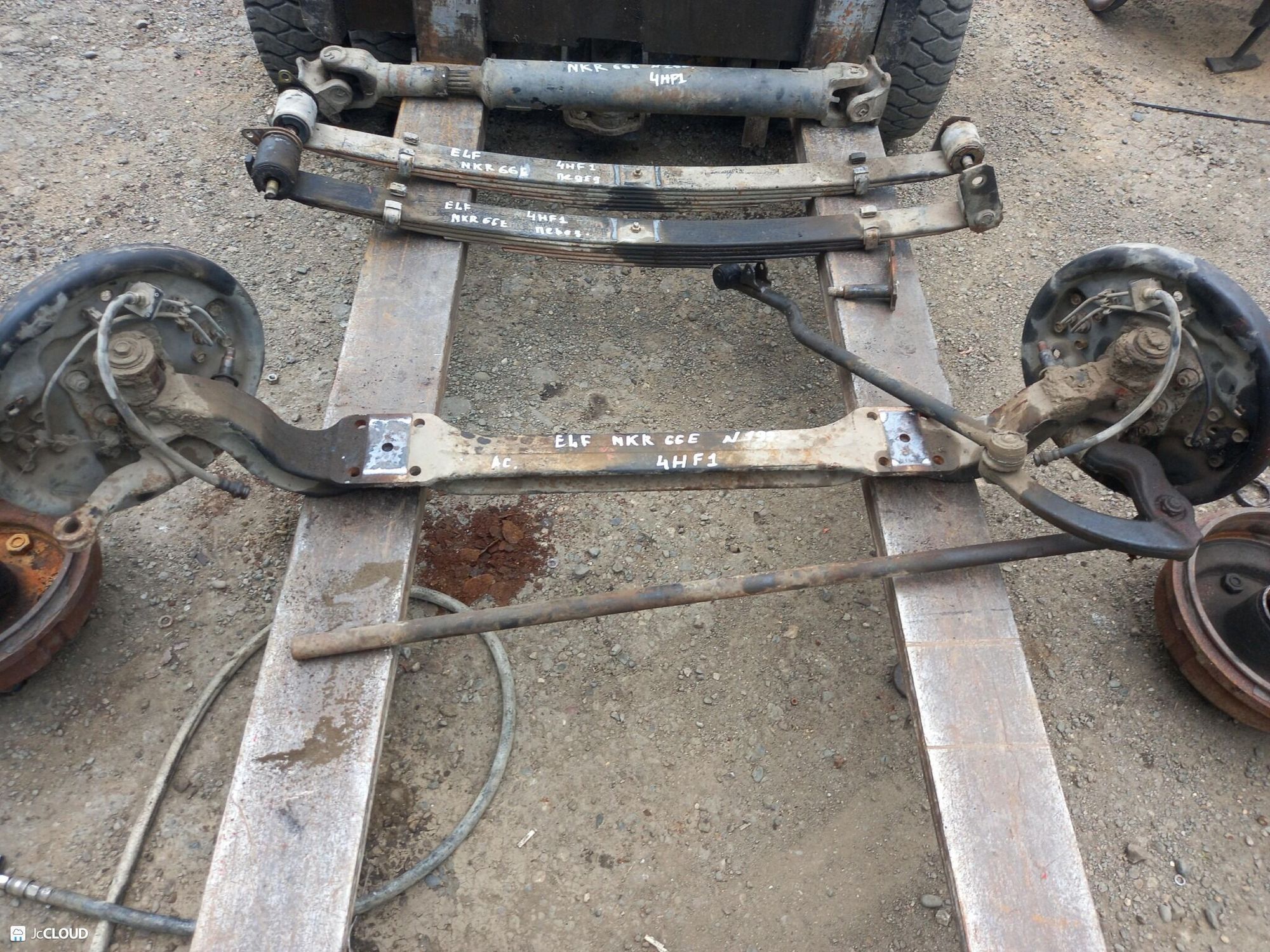 балка на ISUZU ELF NKR66 4HF1, 99999 рублей, Невинномысск