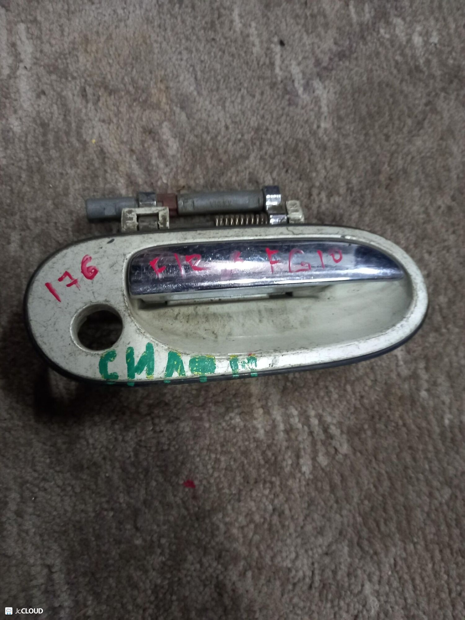 176 ручка двери внешняя  NISSAN BLUEBIRD FG10, 2000 рублей, Невинномысск