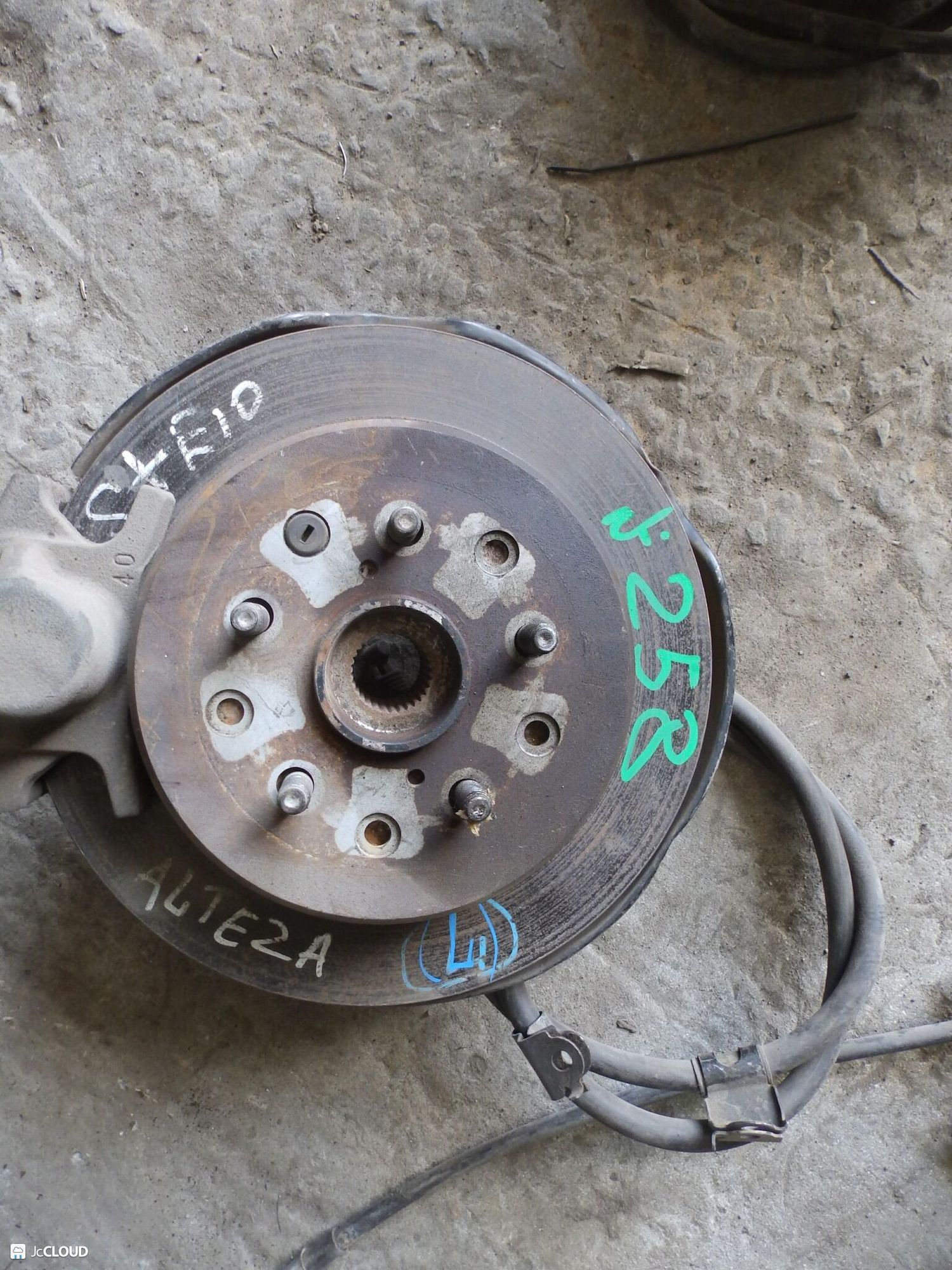 258 ступица зад лево TOYOTA ALTEZZA SXE10, 4500 рублей, Невинномысск