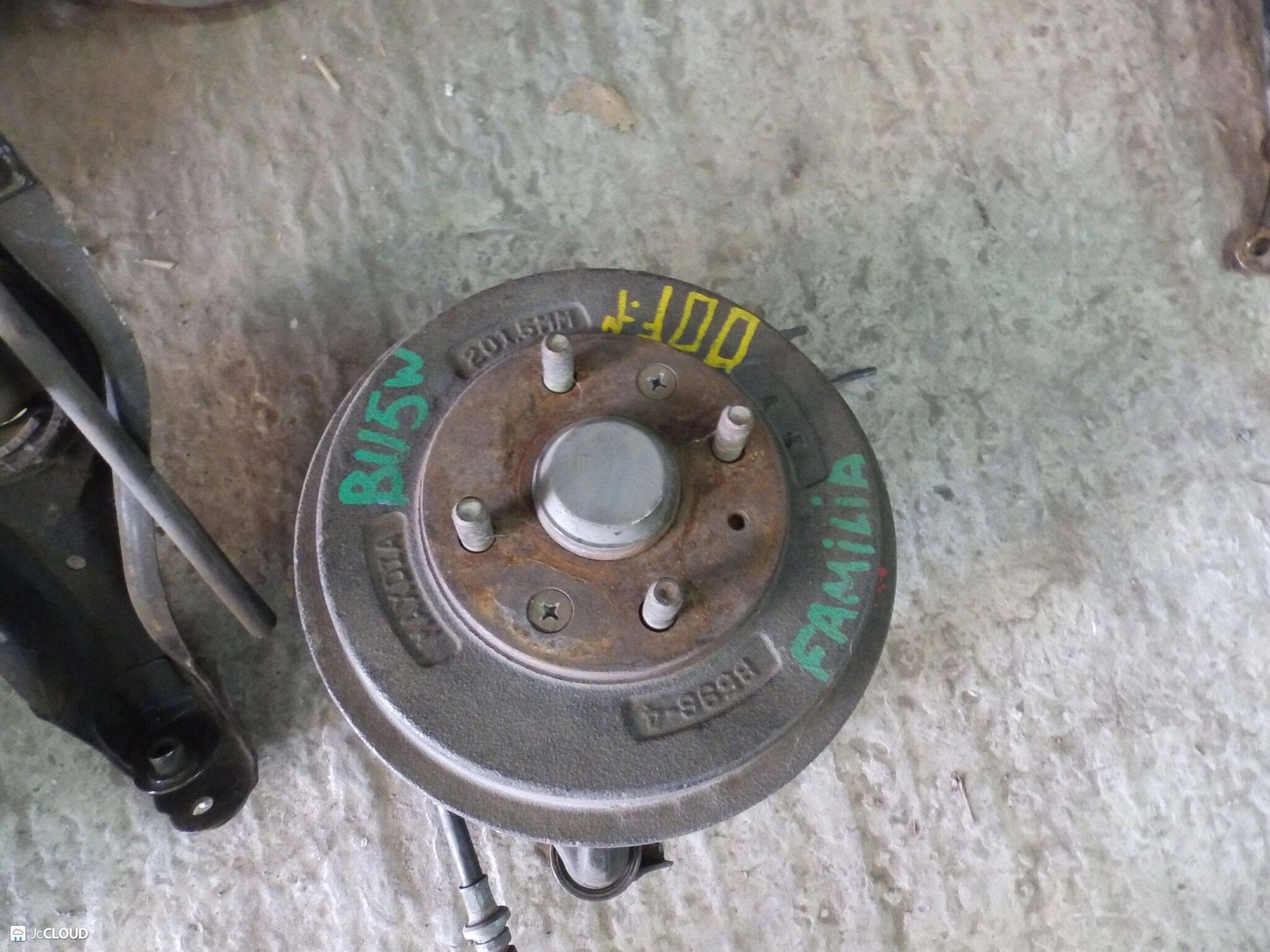 100 ступица зад право MAZDA FAMILIA BJ5W, 3500 рублей, Невинномысск