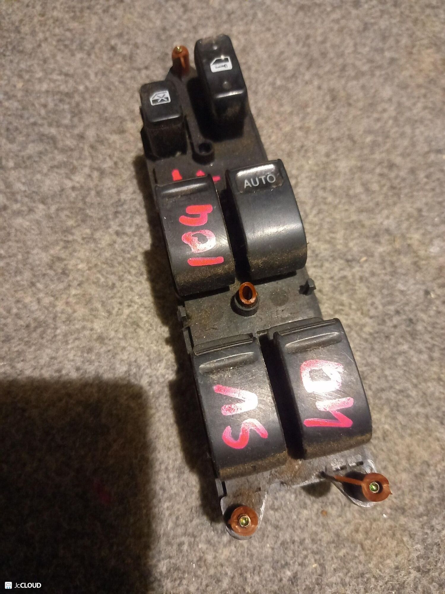 104 блок управления стеклоподъемниками TOYOTA CAMRY SV40, 3500 рублей, Невинномысск