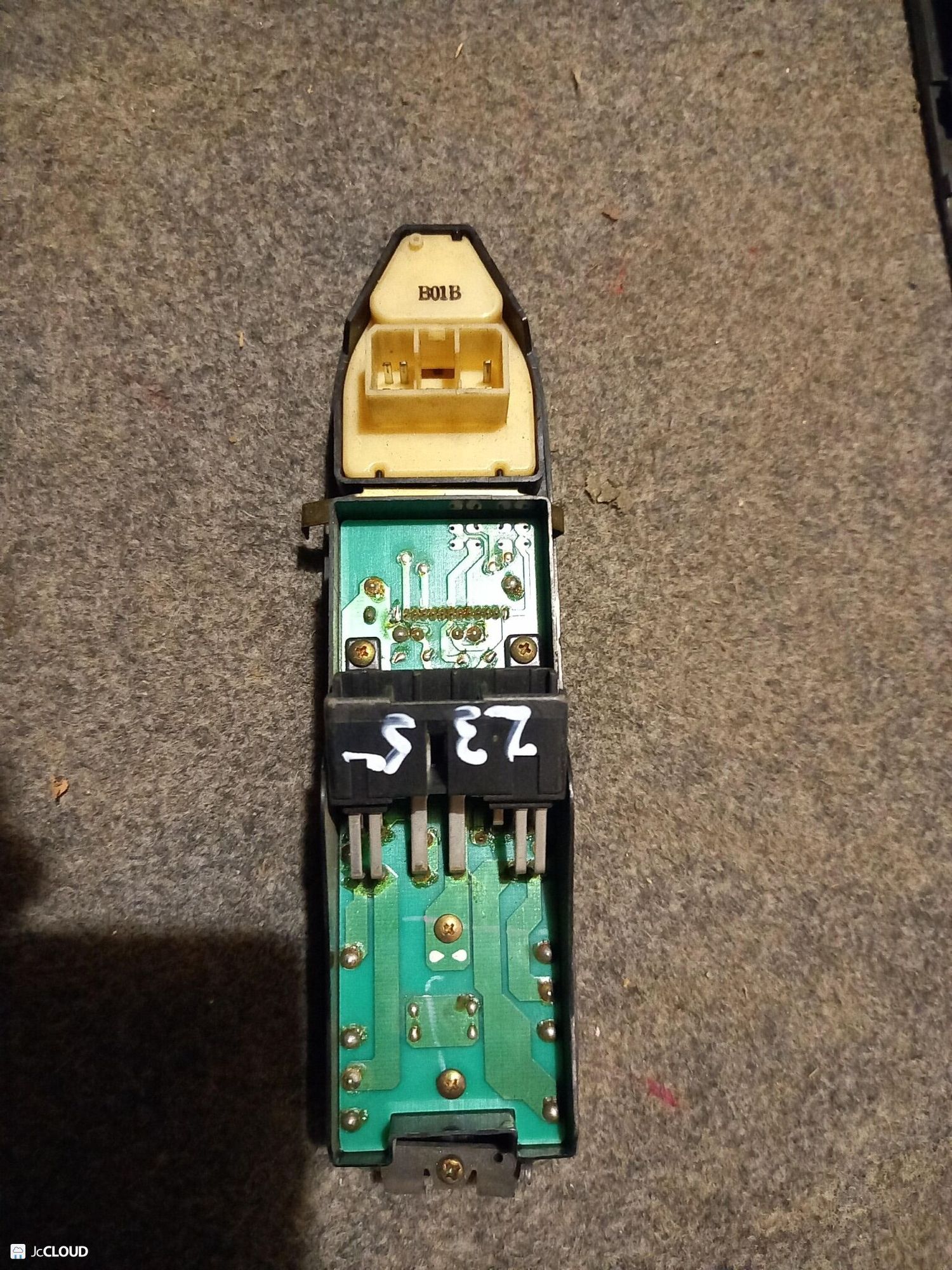 235 Блок управления стеклоподъемниками MAZDA FAMILIA BHALP, 3500 рублей, Невинномысск