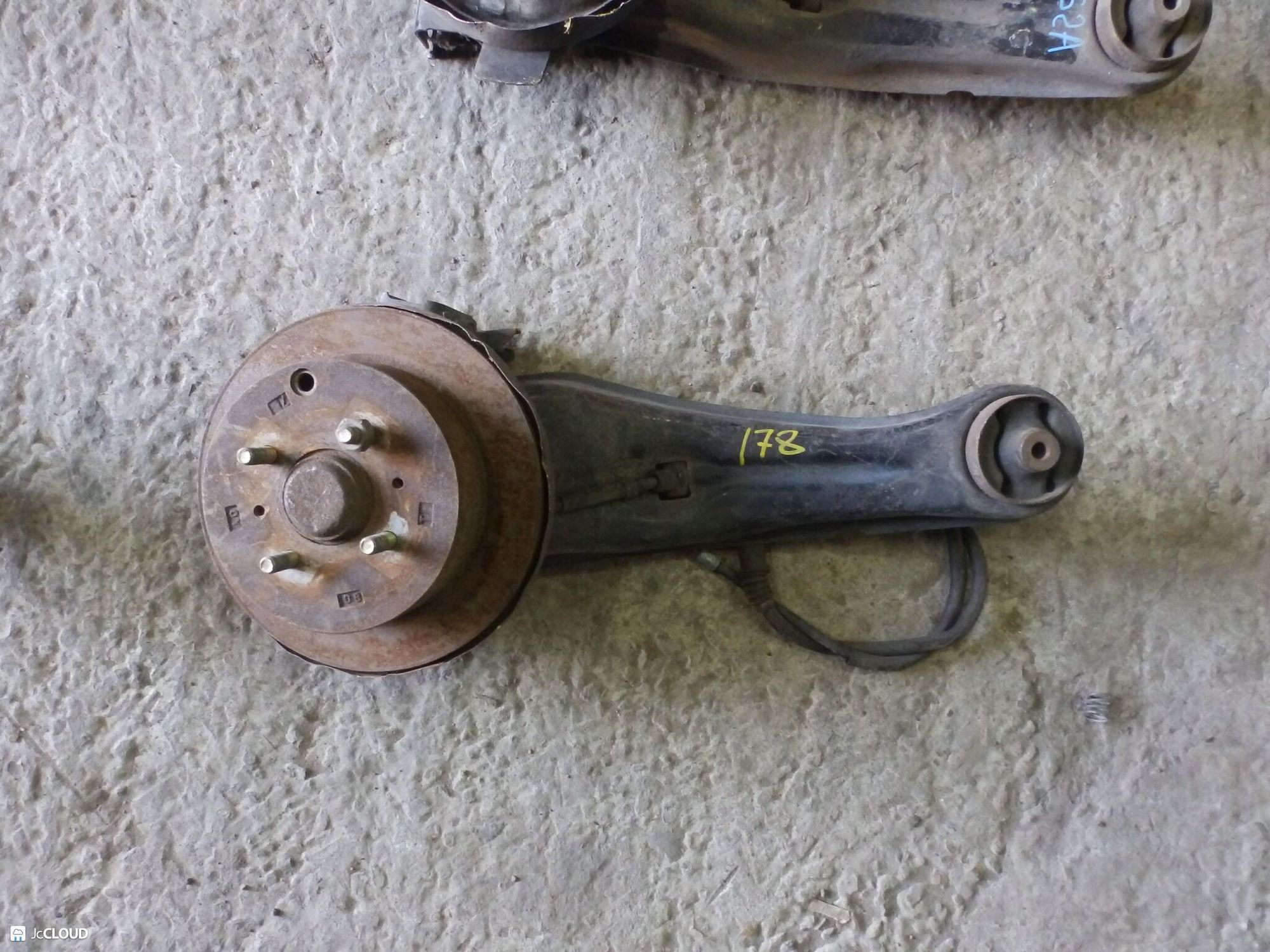 178 ступица зад право MITSUBISHI DION CR6W, 8000 рублей, Невинномысск