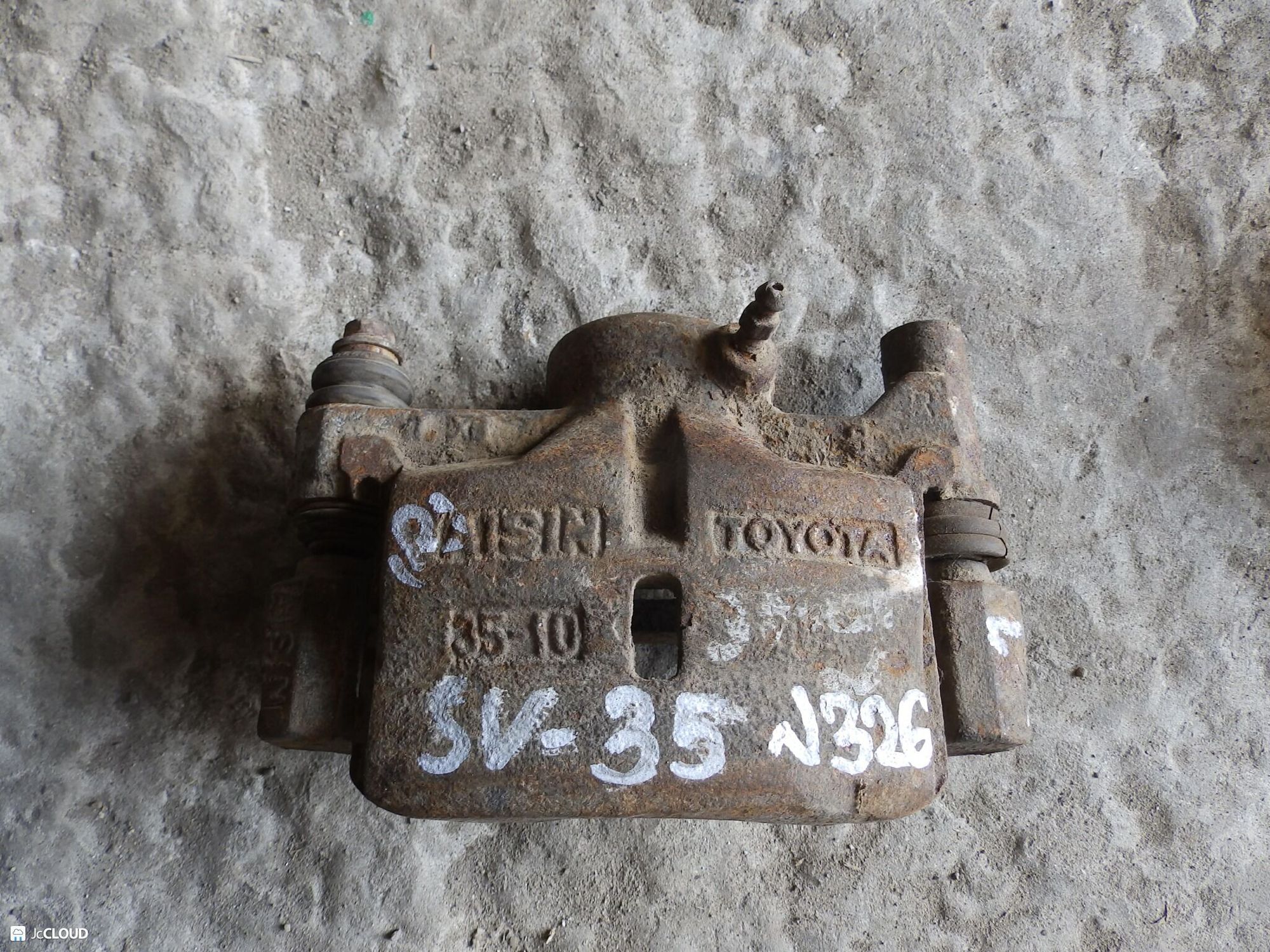 326 Суппорт тормозной передний правый TOYOTA VISTA SV35, 3000 рублей, Невинномысск