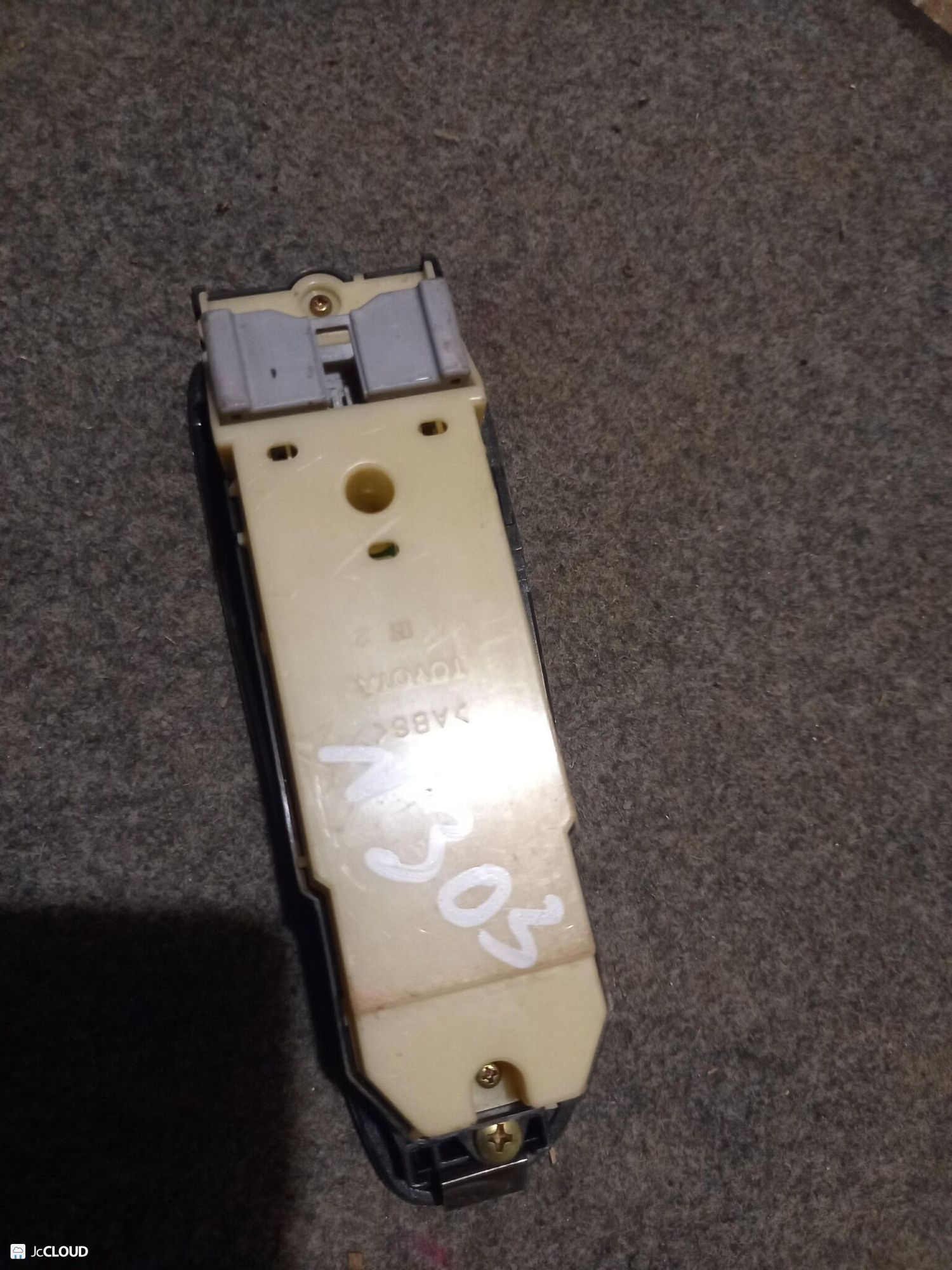 303 Блок управления стеклоподъемниками TOYOTA VITZ KSP90, 3000 рублей, Невинномысск