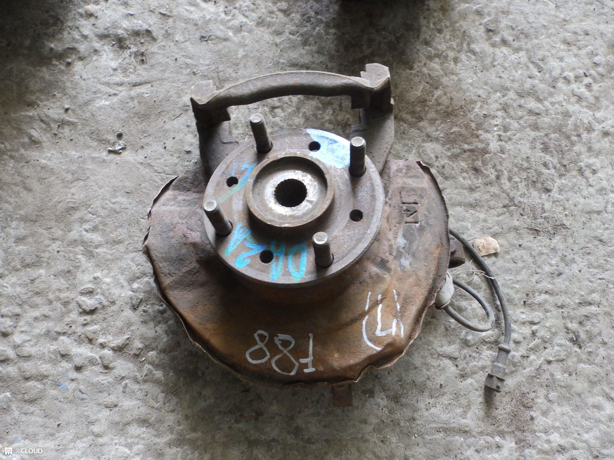 881 ступица перед лево MITSUBISHI CARISMA DA2A, 3000 рублей, Невинномысск