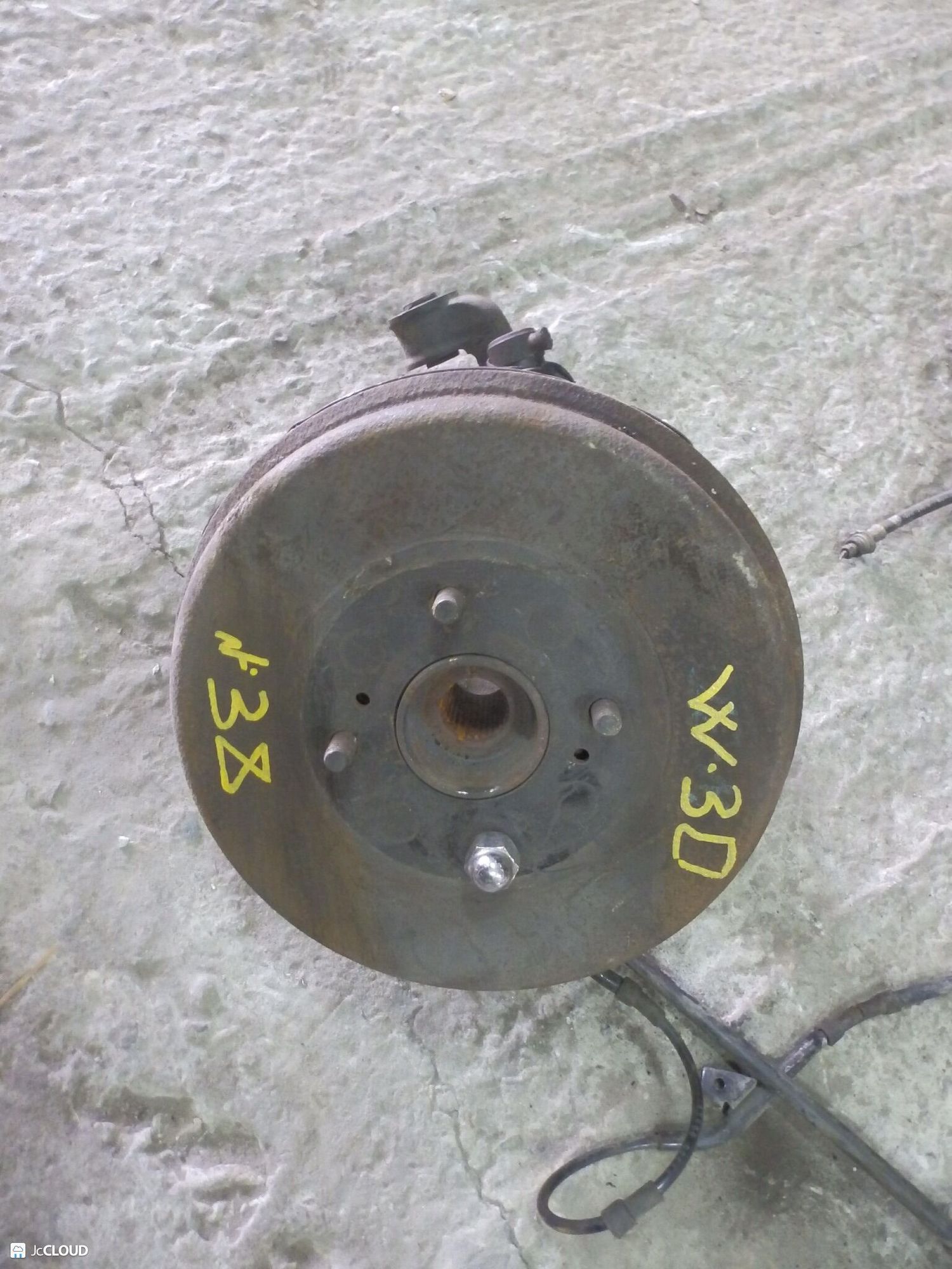 38 ступица зад лево NISSAN LARGO W30, 4500 рублей, Невинномысск