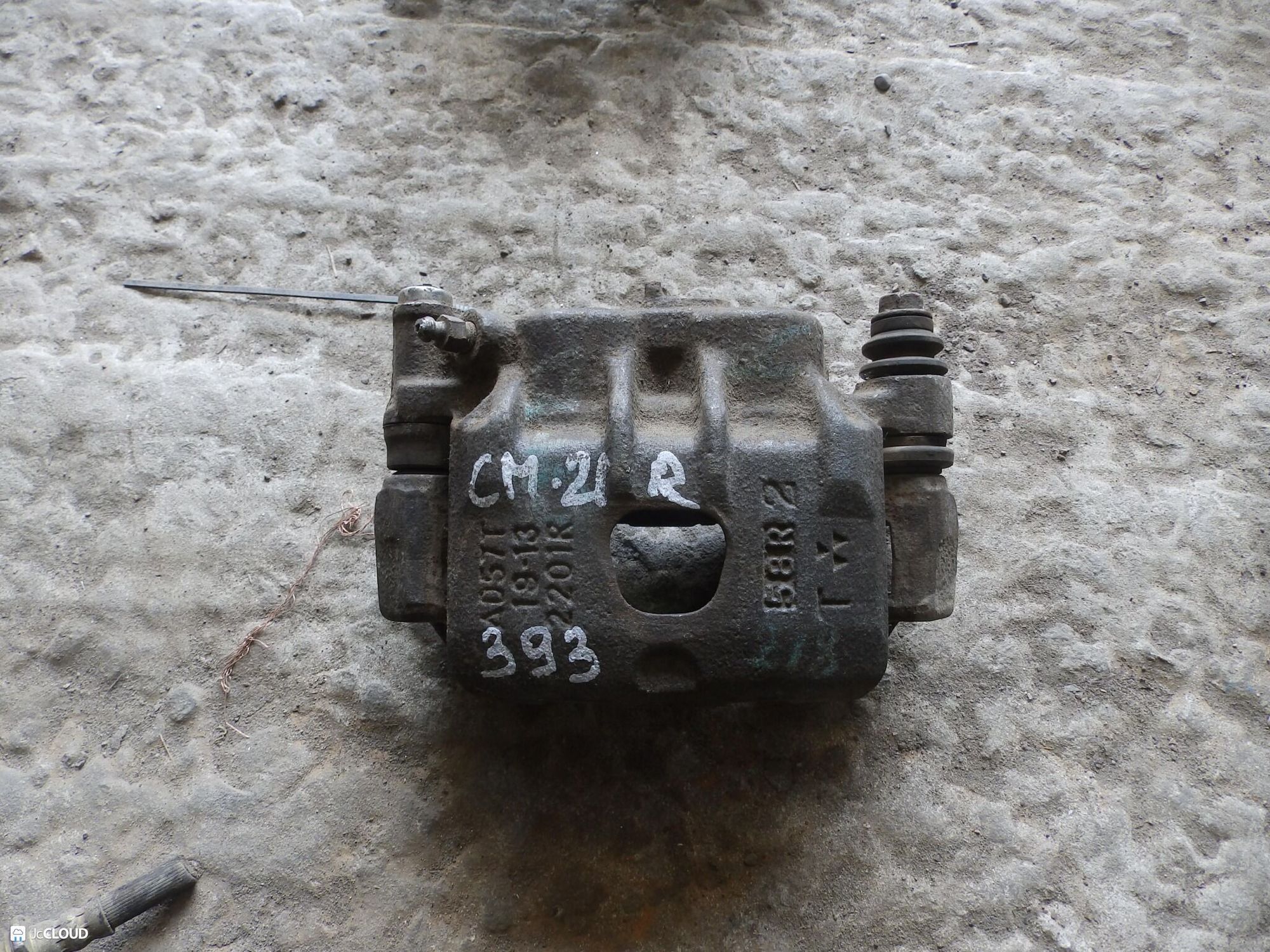 393 Суппорт тормозной передний правый TOYOTA LITEACE CM21, 3000 рублей, Невинномысск