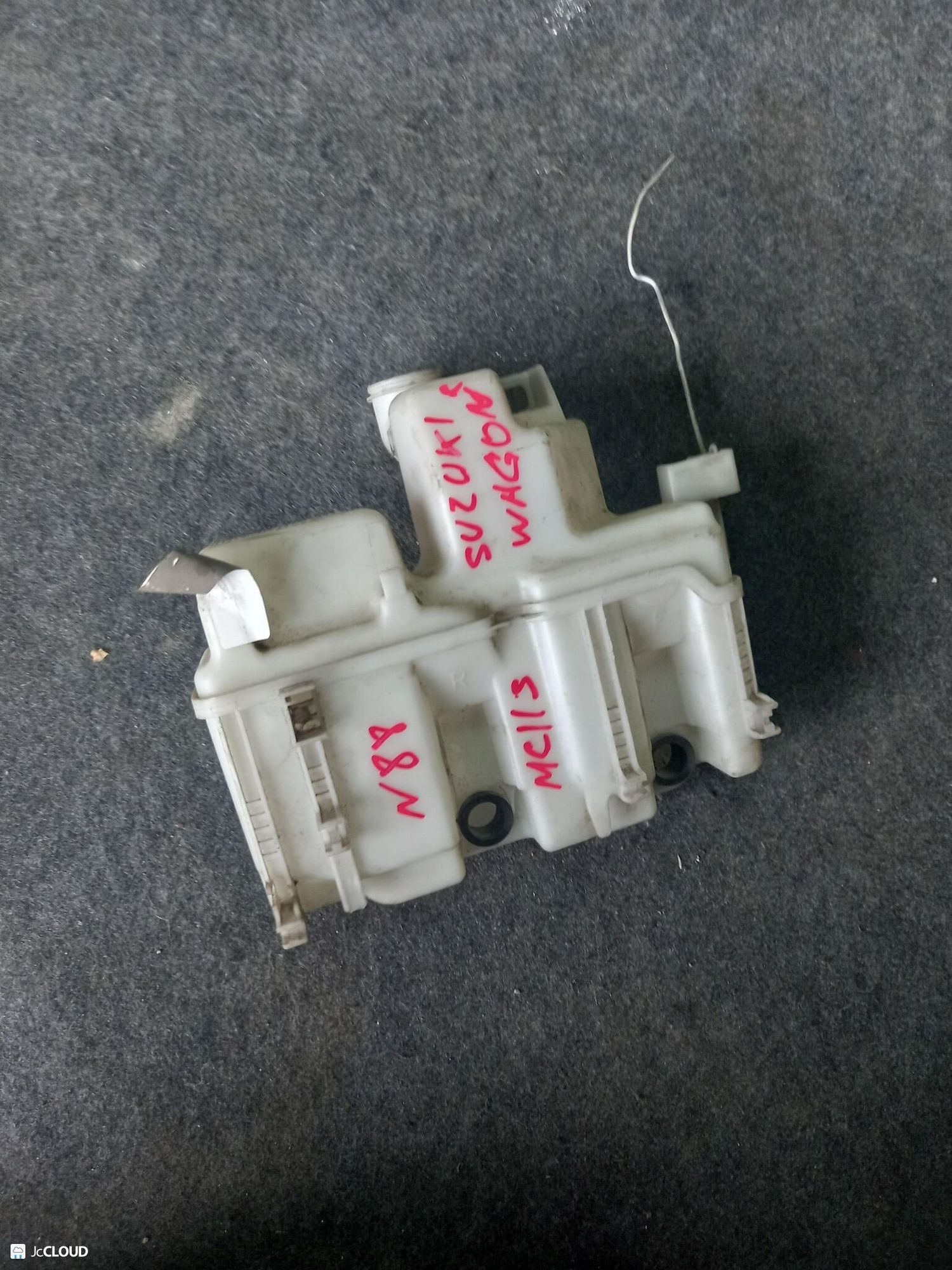 88 бачок омывателя  SUZUKI WAGON R MC11S, 3500 рублей, Невинномысск