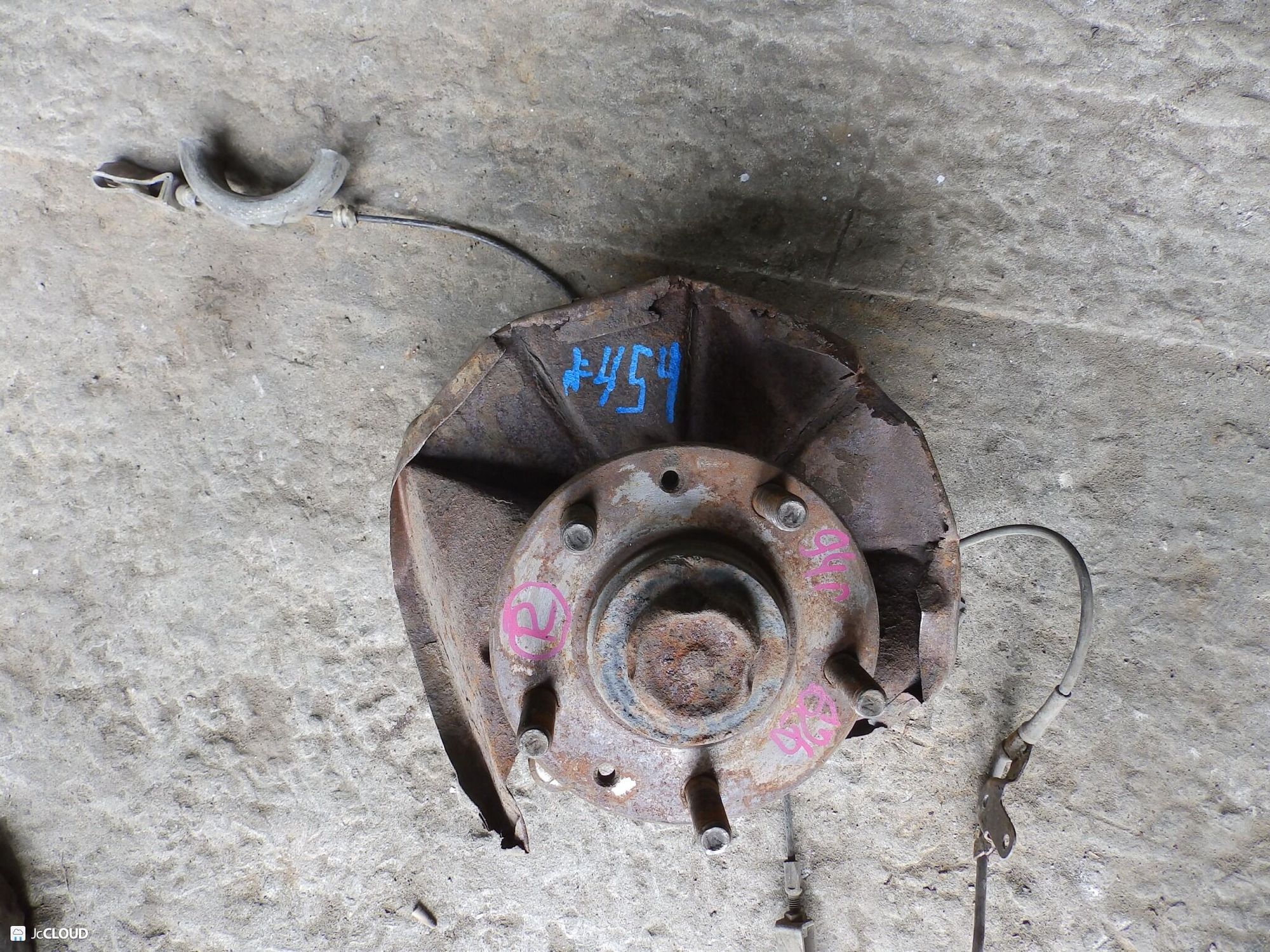 454 ступица зад право MAZDA 626, 3000 рублей, Невинномысск