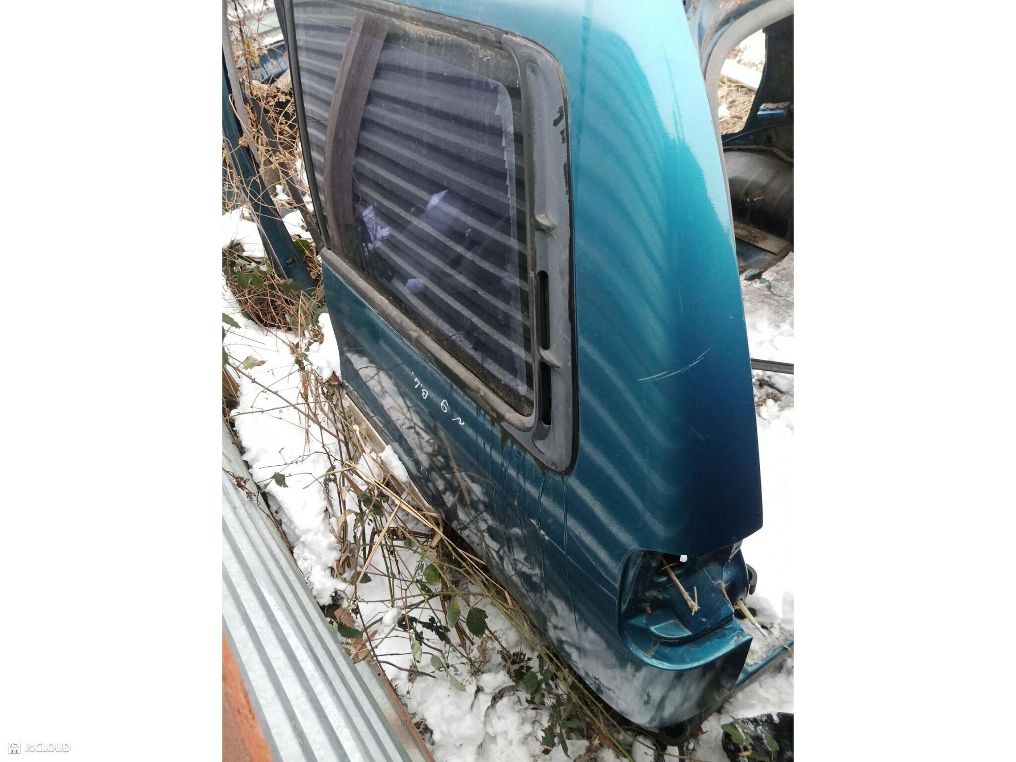 9 Крыло заднее левое Nissan Mistral, 55000 рублей, Невинномысск