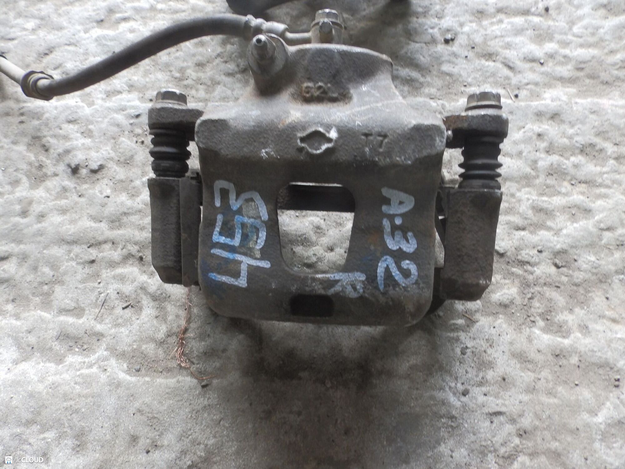 453 суппорт перед право 
NISSAN CEFIRO A32, 2500 рублей, Невинномысск