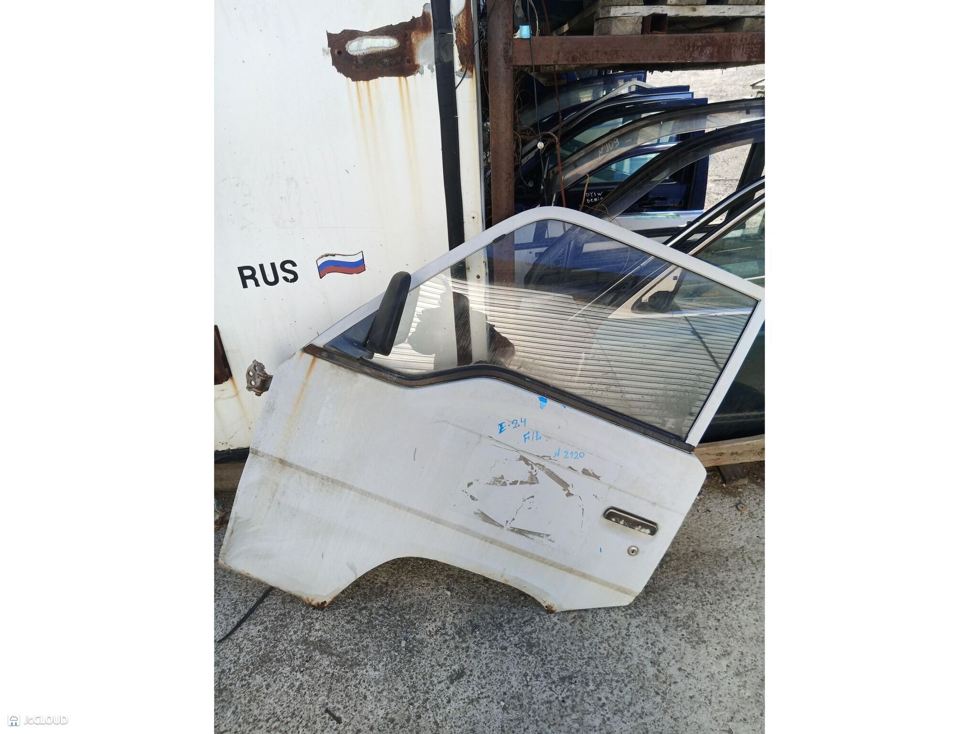 дверь на NISSAN URVAN E24, 9999 рублей, Невинномысск