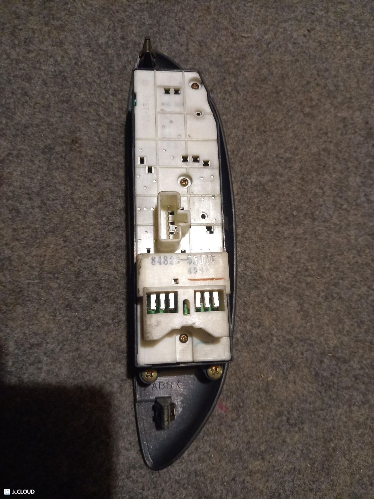 325 Блок управления стеклоподъемниками TOYOTA VITZ SCP10, 1 рублей, Невинномысск