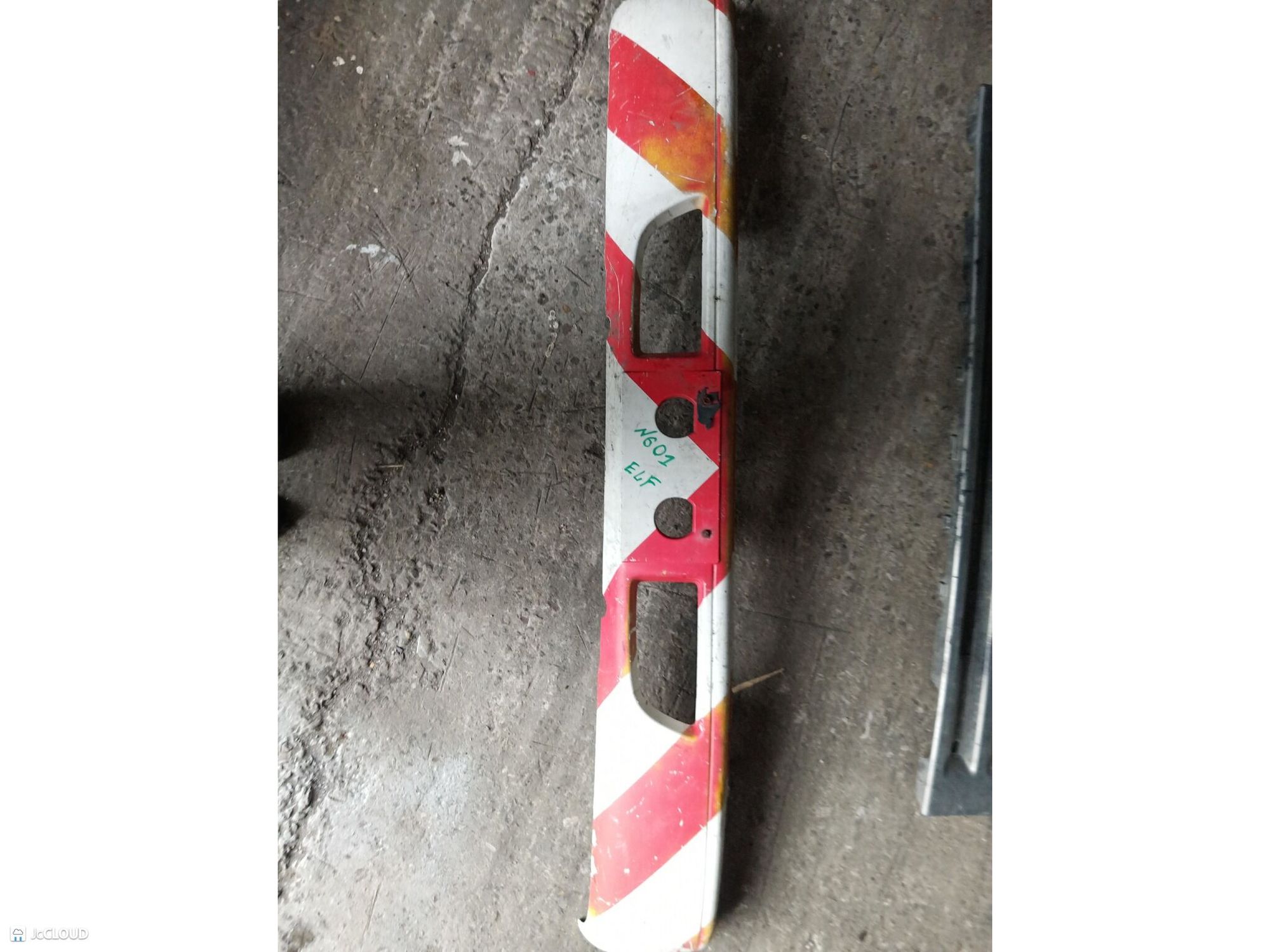 601 Бампер передний ISUZU ELF, 9999 рублей, Невинномысск