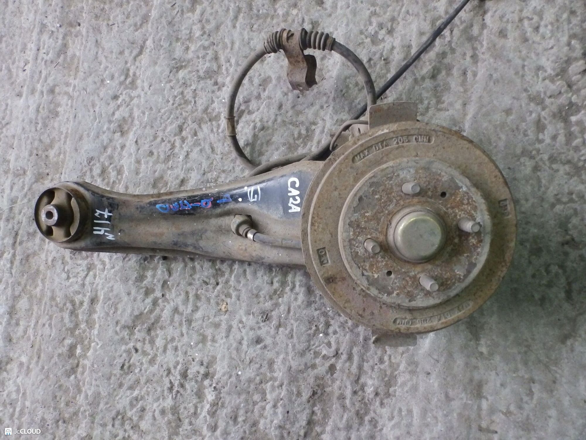 417 ступица зад лево MITSUBISHI CS2A, 4500 рублей, Невинномысск