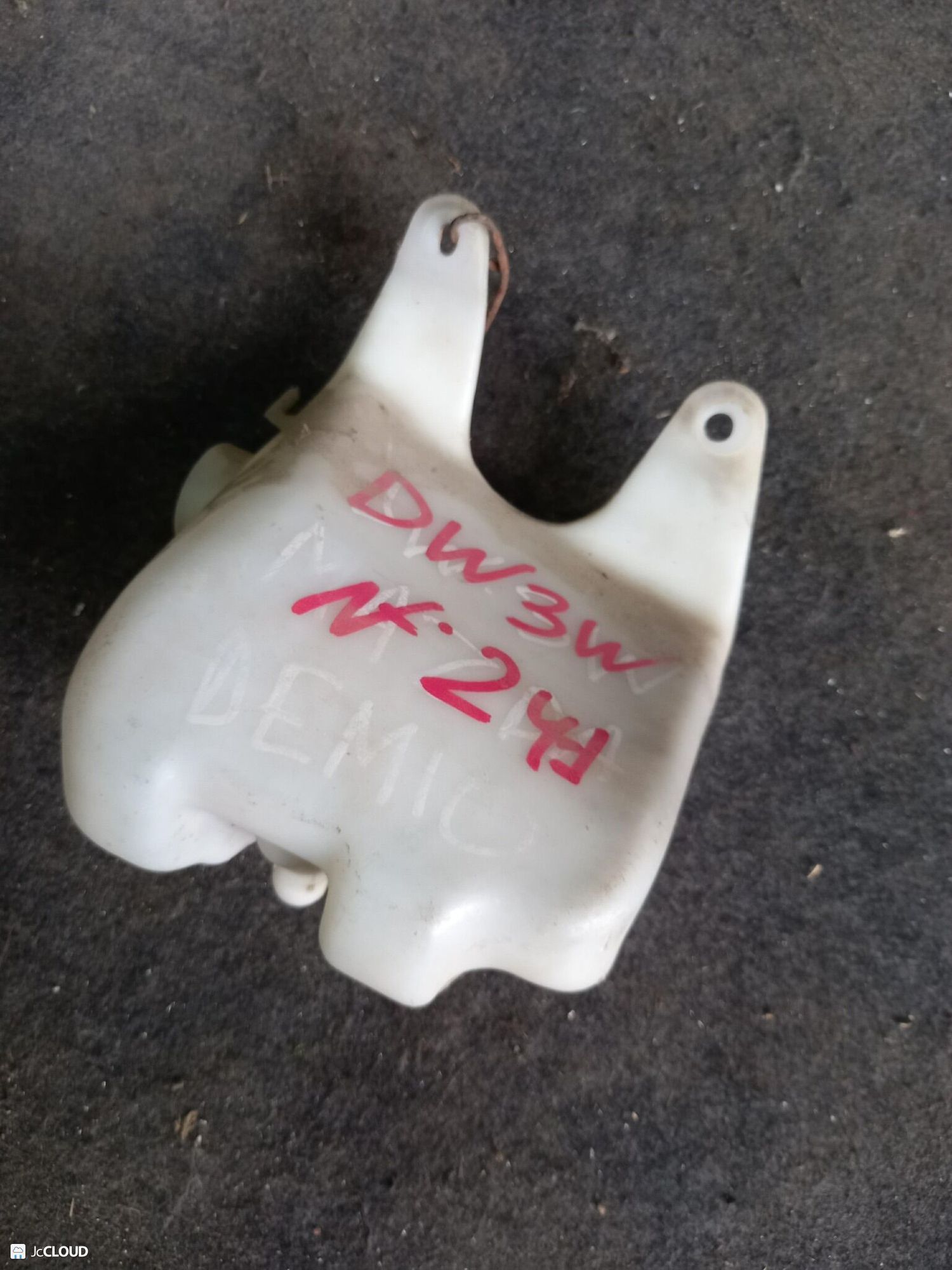 241 Бачок омывателя MAZDA DEMIO DW3W, 2500 рублей, Невинномысск