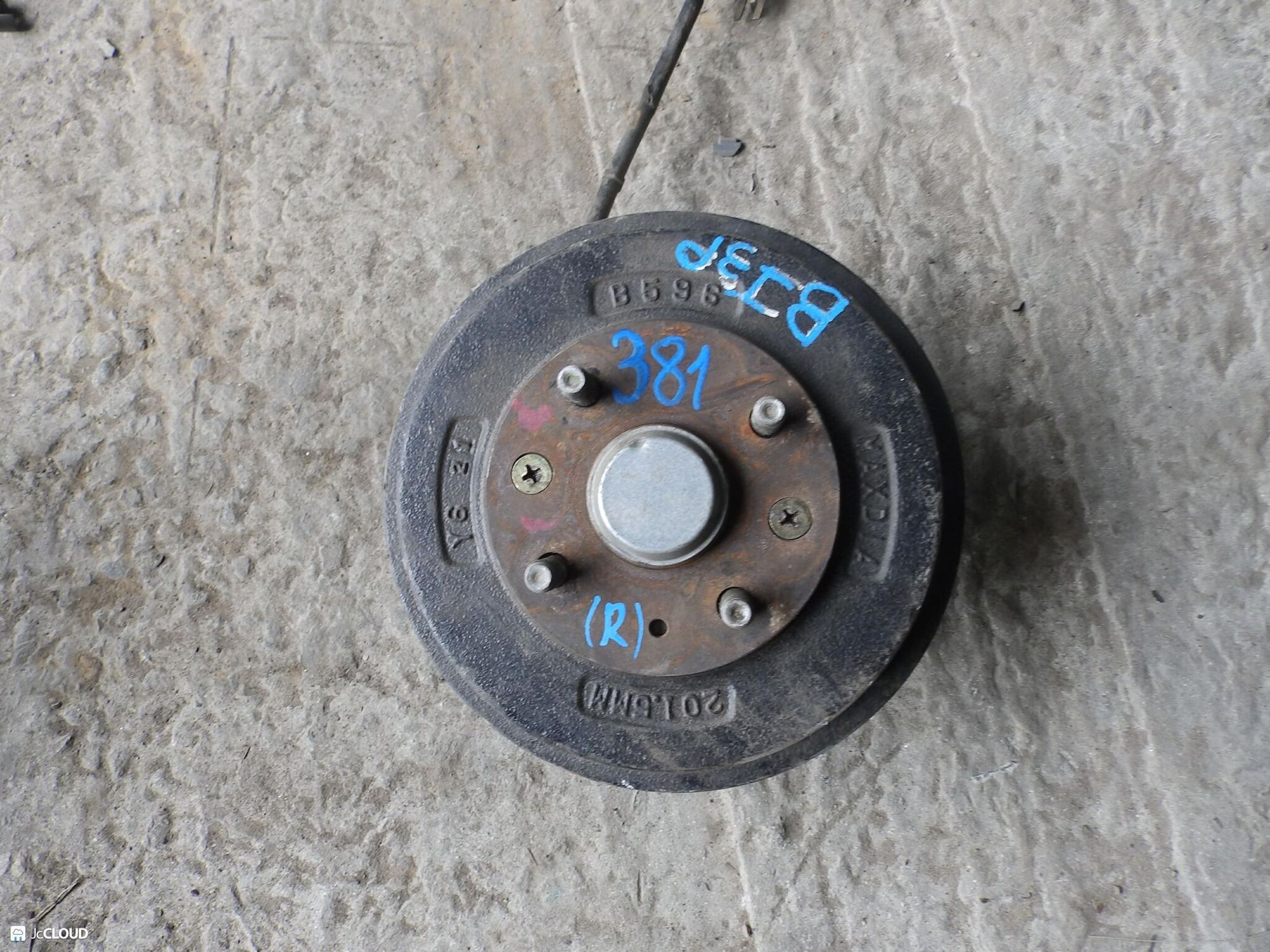 381 ступица зад право MAZDA BJ3P, 3000 рублей, Невинномысск