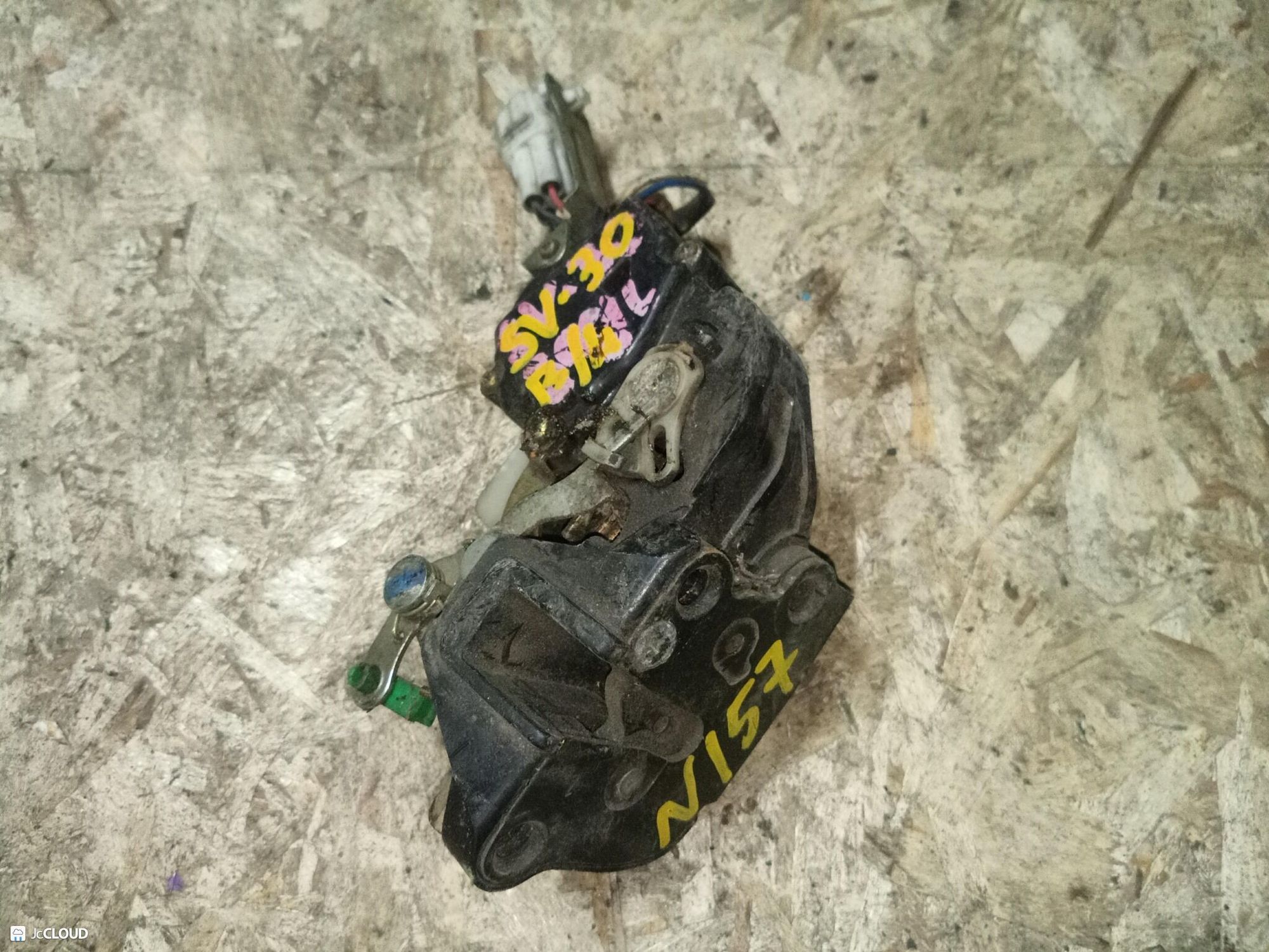 157 Замок двери левой задней TOYOTA SV30, 2000 рублей, Невинномысск