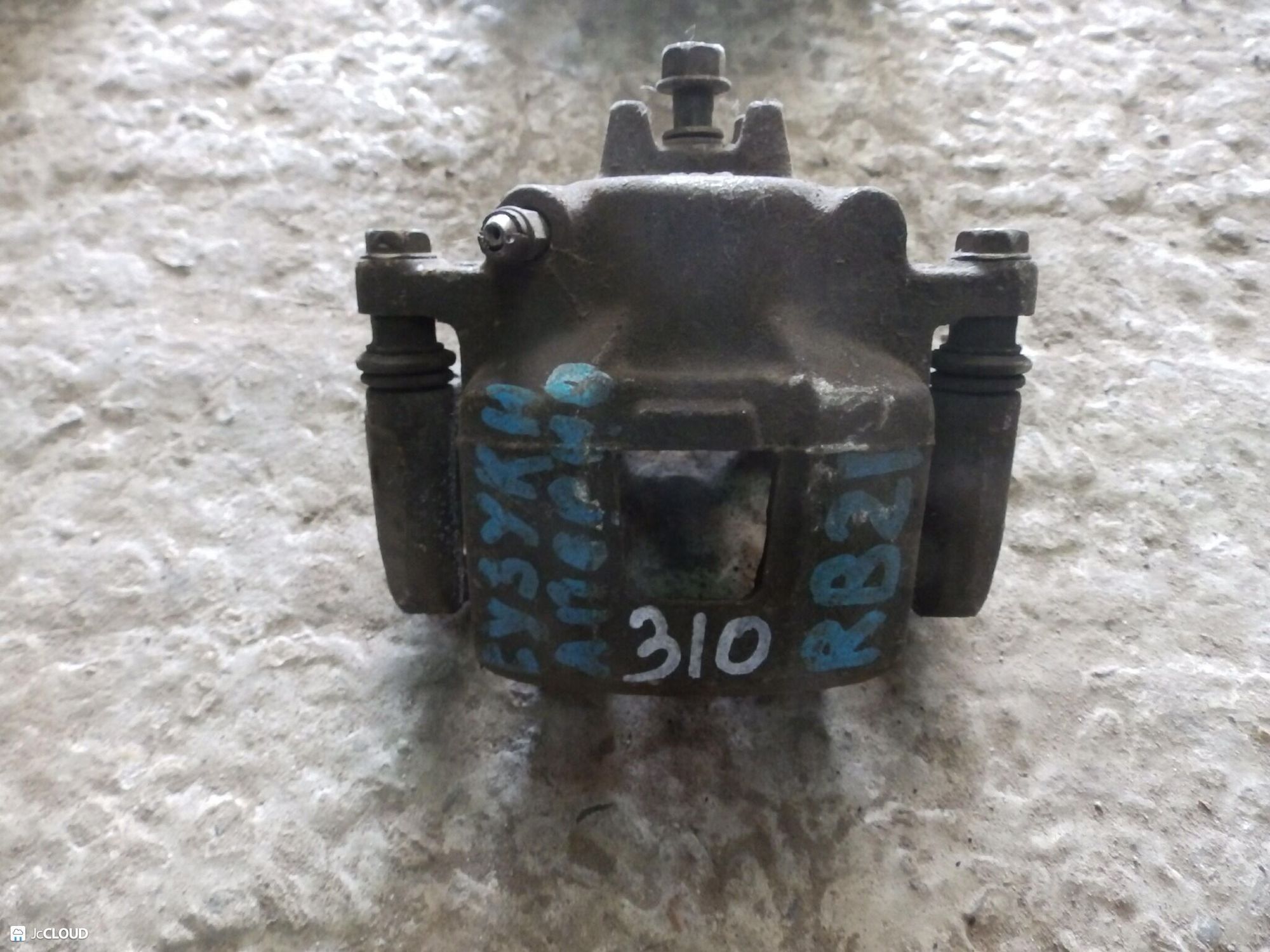 310 суппорт перед право SUZUKI AERIO RB21S, 3000 рублей, Невинномысск