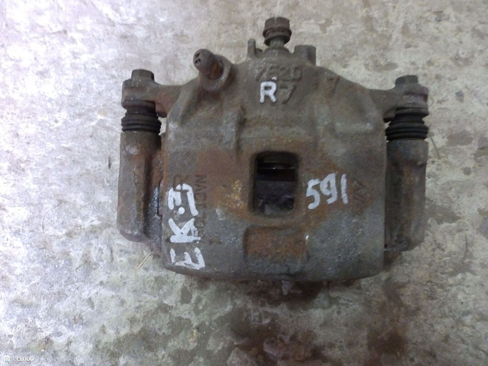 583 Суппорт тормозной передний правый HONDA CIVIC EK3, 3000 рублей, Невинномысск