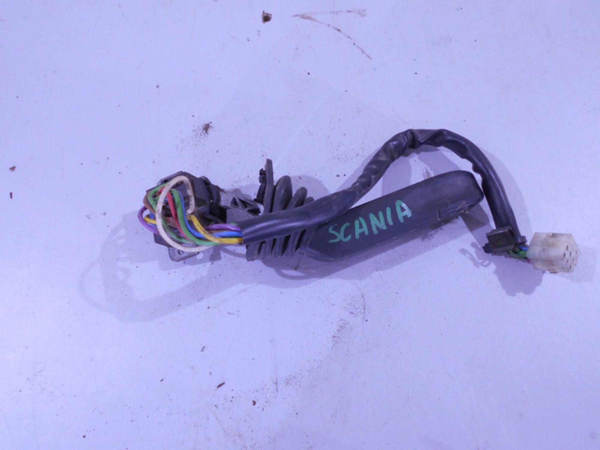 https://ycs.partsauto.market/partsauto-images/thmbs/78ee0fb3787e2dce013ed29fc8a1120c/0102312e5b263659eb4e1d92dc4f90ec/a8b064327a7ca8d2f86515cfb90e790b.jpg