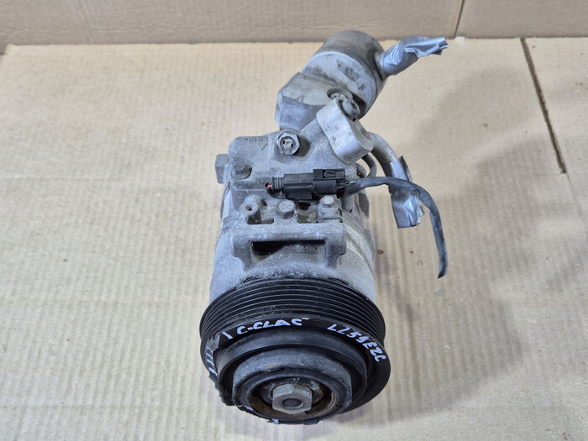https://ycs.partsauto.market/partsauto-images/thmbs/78ee0fb3787e2dce013ed29fc8a1120c/01383545fafcc3b95f187f6cf972ccdf/8b0bc22c68c8e758f8549d177efc7aaf.jpg