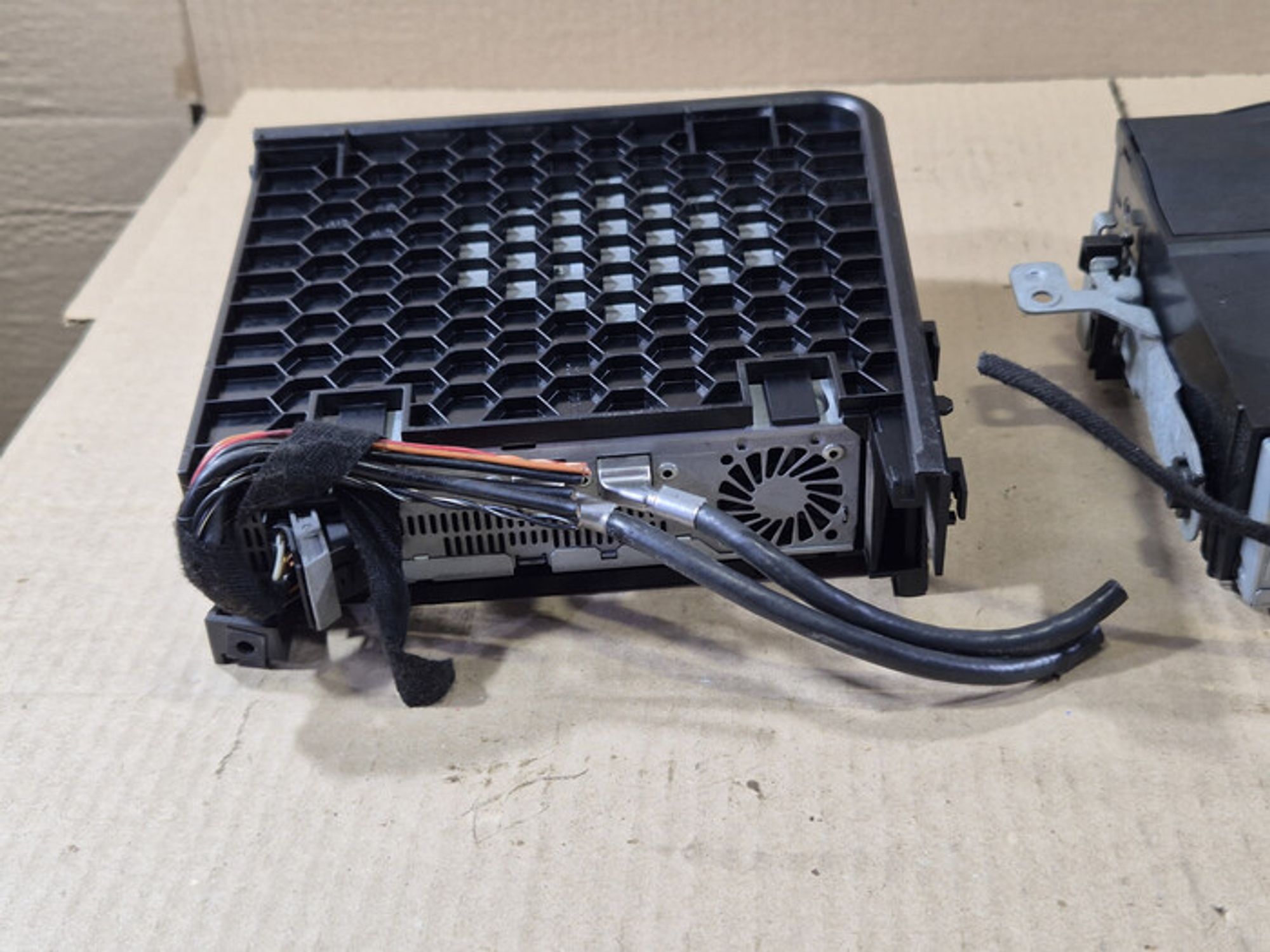 https://ycs.partsauto.market/partsauto-images/thmbs/78ee0fb3787e2dce013ed29fc8a1120c/023c0b665995018b4897da988c7d96da/cd7e682332aa6aef6511d948b0761103.jpg