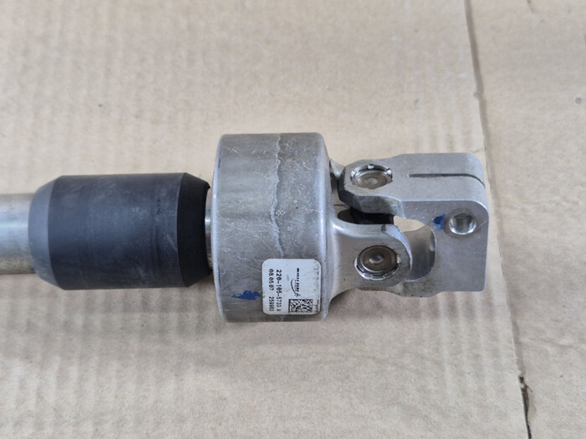 https://ycs.partsauto.market/partsauto-images/thmbs/78ee0fb3787e2dce013ed29fc8a1120c/0249aae01256e0302d1402b2ecb2b5a3/bbf2ddc15ea9677b92d4ceb52bd29624.jpg