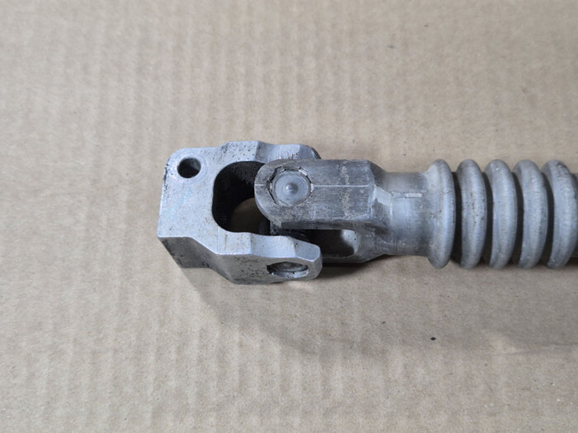 https://ycs.partsauto.market/partsauto-images/thmbs/78ee0fb3787e2dce013ed29fc8a1120c/0249aae01256e0302d1402b2ecb2b5a3/f7ed539d7193cab0e836e116902b6f24.jpg