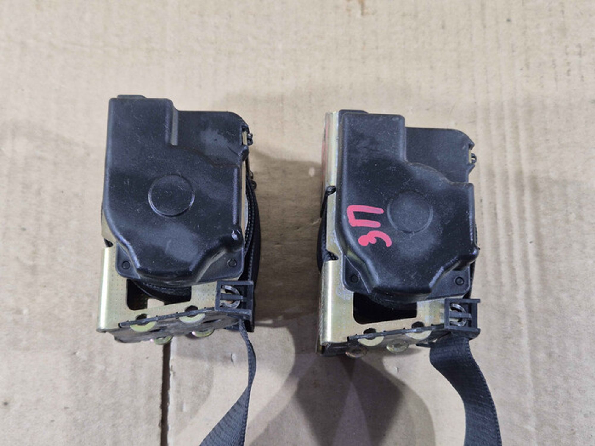 https://ycs.partsauto.market/partsauto-images/thmbs/78ee0fb3787e2dce013ed29fc8a1120c/04b925528316273d8584eed89bb3af71/61c441e0255584baf39124af397b18d1.jpg