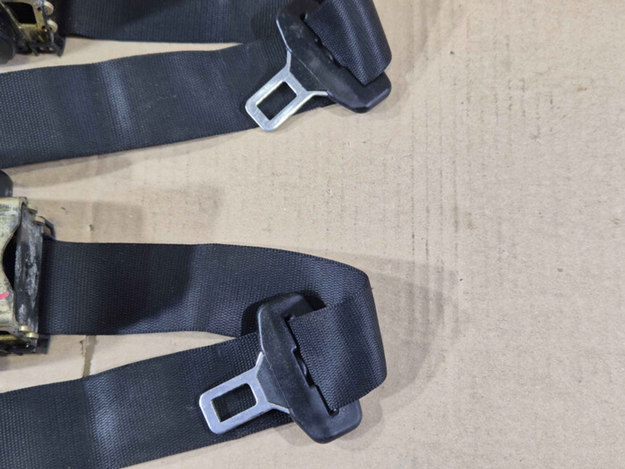 https://ycs.partsauto.market/partsauto-images/thmbs/78ee0fb3787e2dce013ed29fc8a1120c/04b925528316273d8584eed89bb3af71/630fd962a6c32b35690e980c9d1fd806.jpg