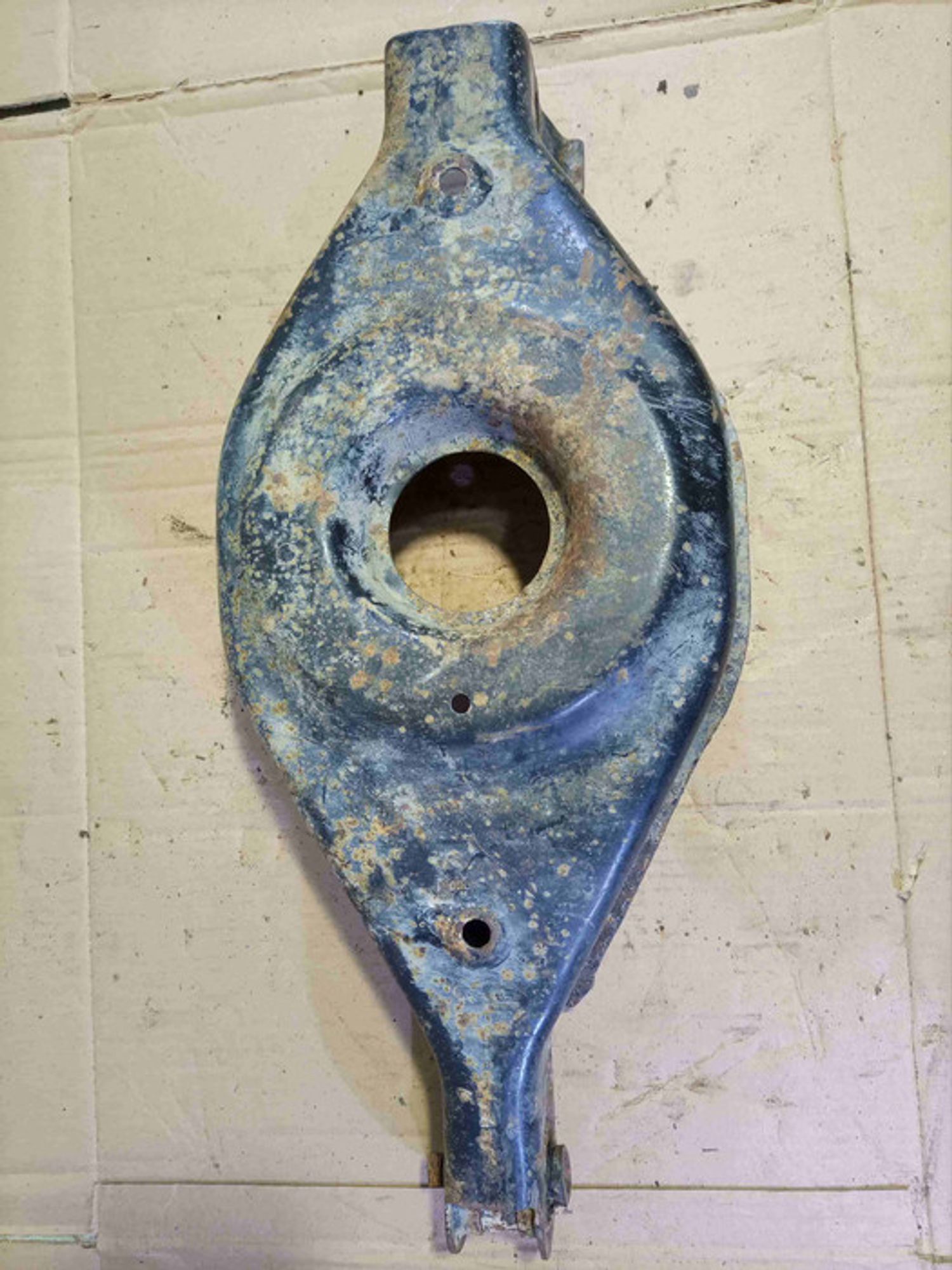 https://ycs.partsauto.market/partsauto-images/thmbs/78ee0fb3787e2dce013ed29fc8a1120c/06fbb52bec9f95cfe5051239d0583fce/aaf21306b7816e74609d125485a8990c.jpg