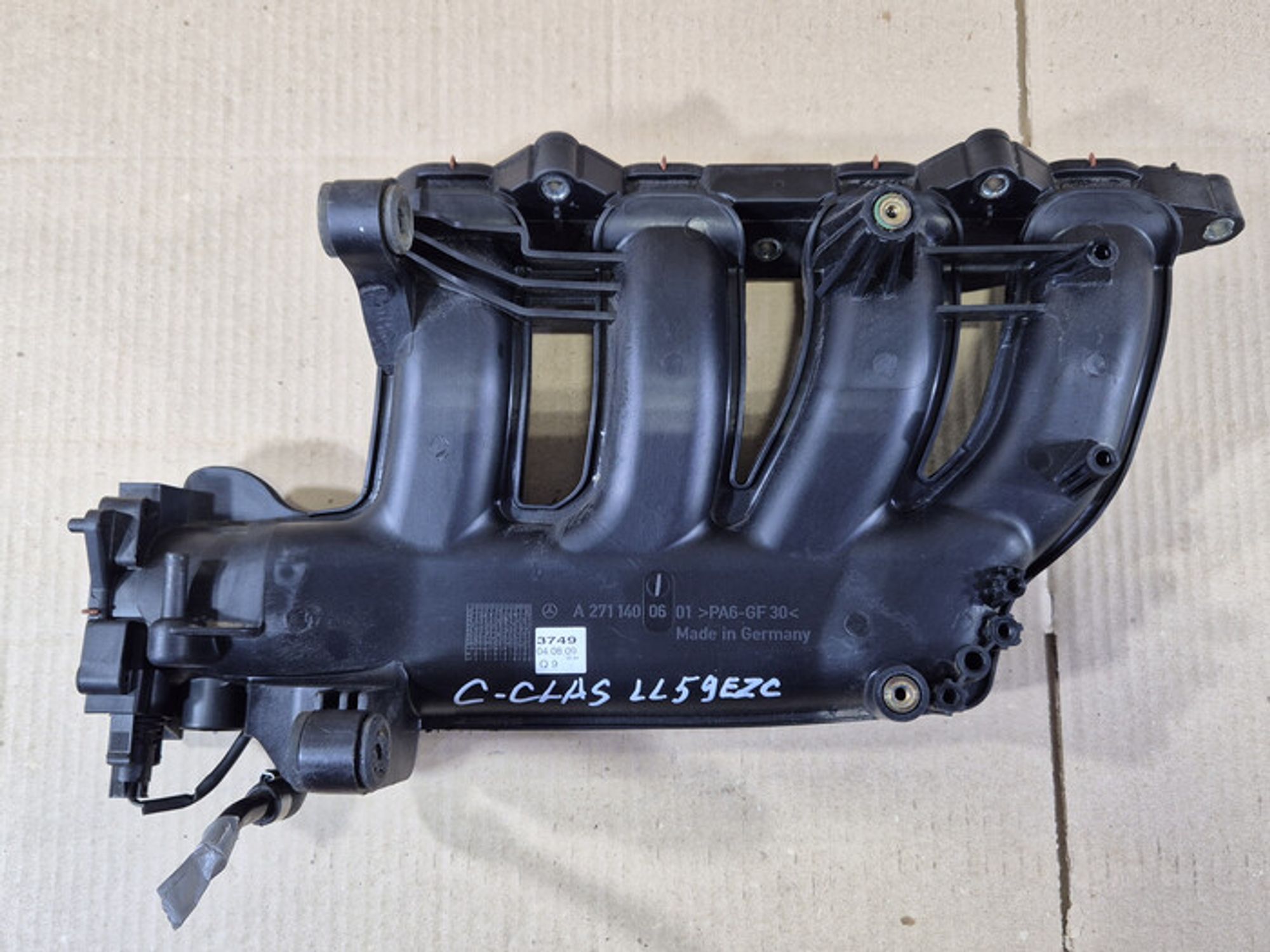 https://ycs.partsauto.market/partsauto-images/thmbs/78ee0fb3787e2dce013ed29fc8a1120c/07d19820c6a1307bc515e59c2aacc2b0/3c5a2d1db8b5beedc2ddd285e813e4be.jpg