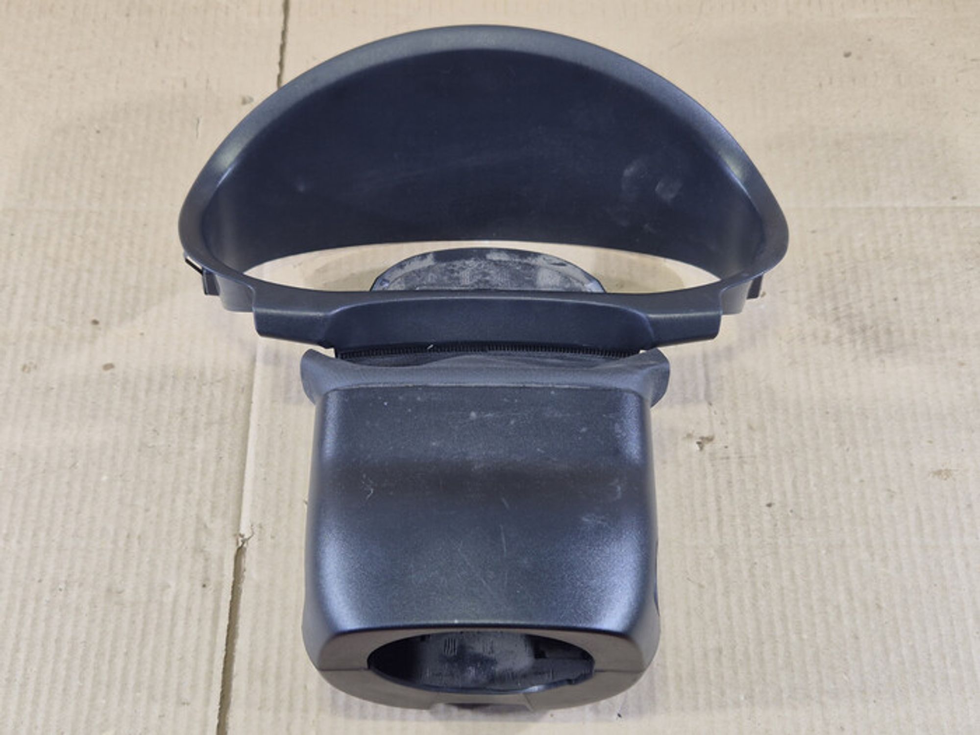 https://ycs.partsauto.market/partsauto-images/thmbs/78ee0fb3787e2dce013ed29fc8a1120c/0915a95fa60730ee60a8ad441f69e3d6/173a5cb9f13b883e99fe2418c0bf39da.jpg