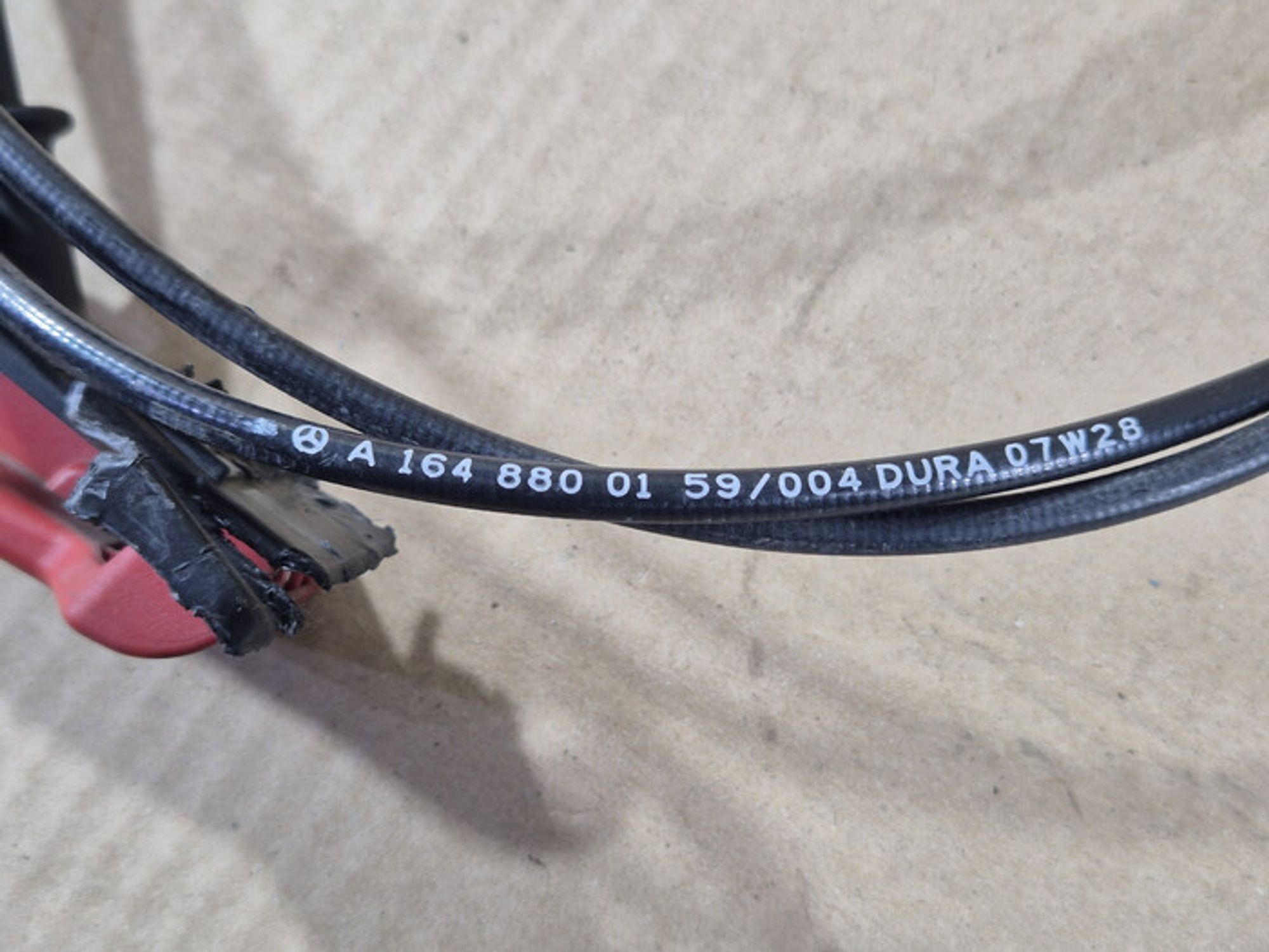 https://ycs.partsauto.market/partsauto-images/thmbs/78ee0fb3787e2dce013ed29fc8a1120c/0b8ee363db5cd83ad63cf0696866370a/640cb1d87e8033daafbce4e85eb1da99.jpg