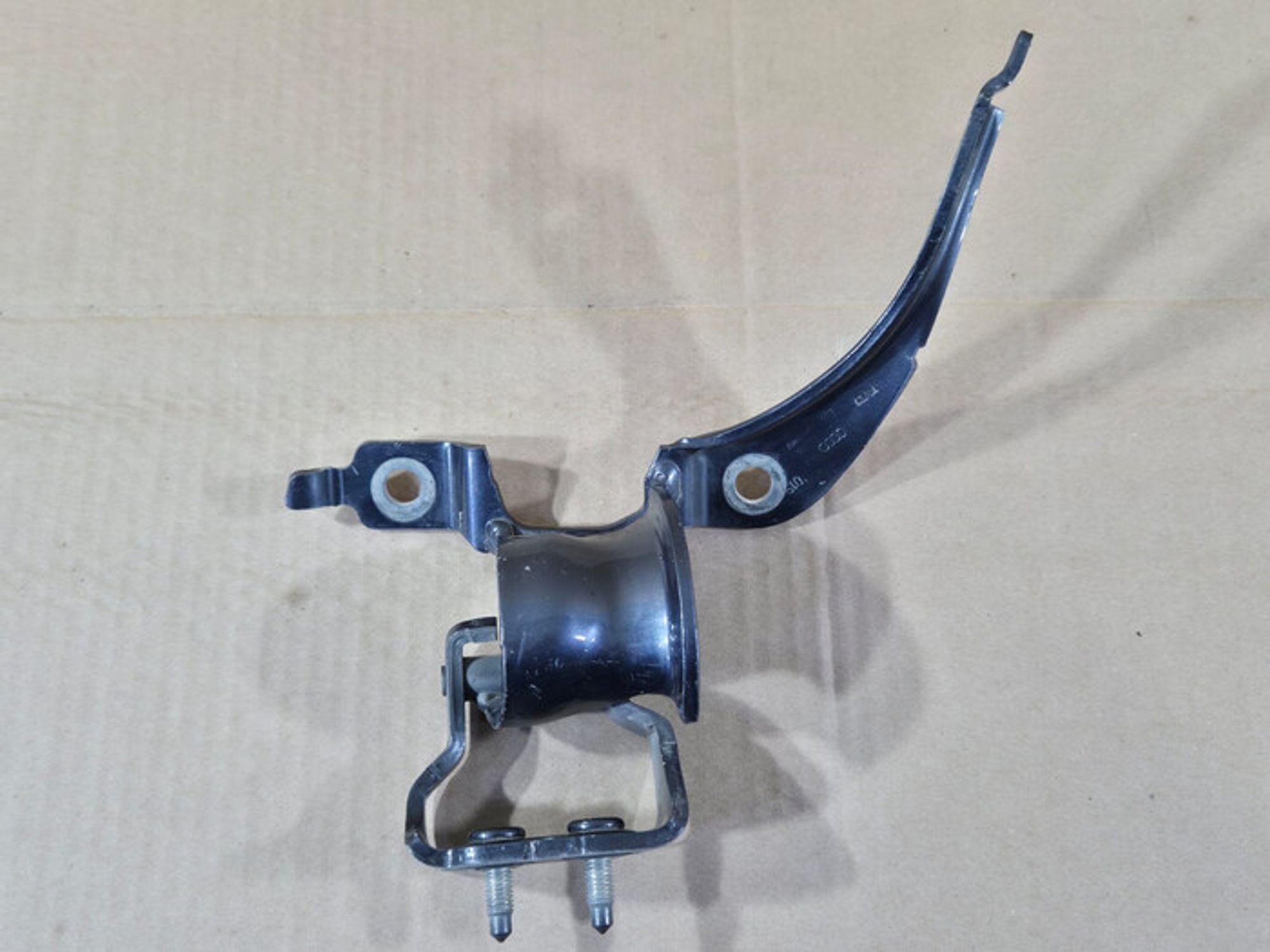 https://ycs.partsauto.market/partsauto-images/thmbs/78ee0fb3787e2dce013ed29fc8a1120c/0bfb7b2be39426ef2836f2aaabec36c1/5ade943f2ed408ecfa337c679b0edbfd.jpg