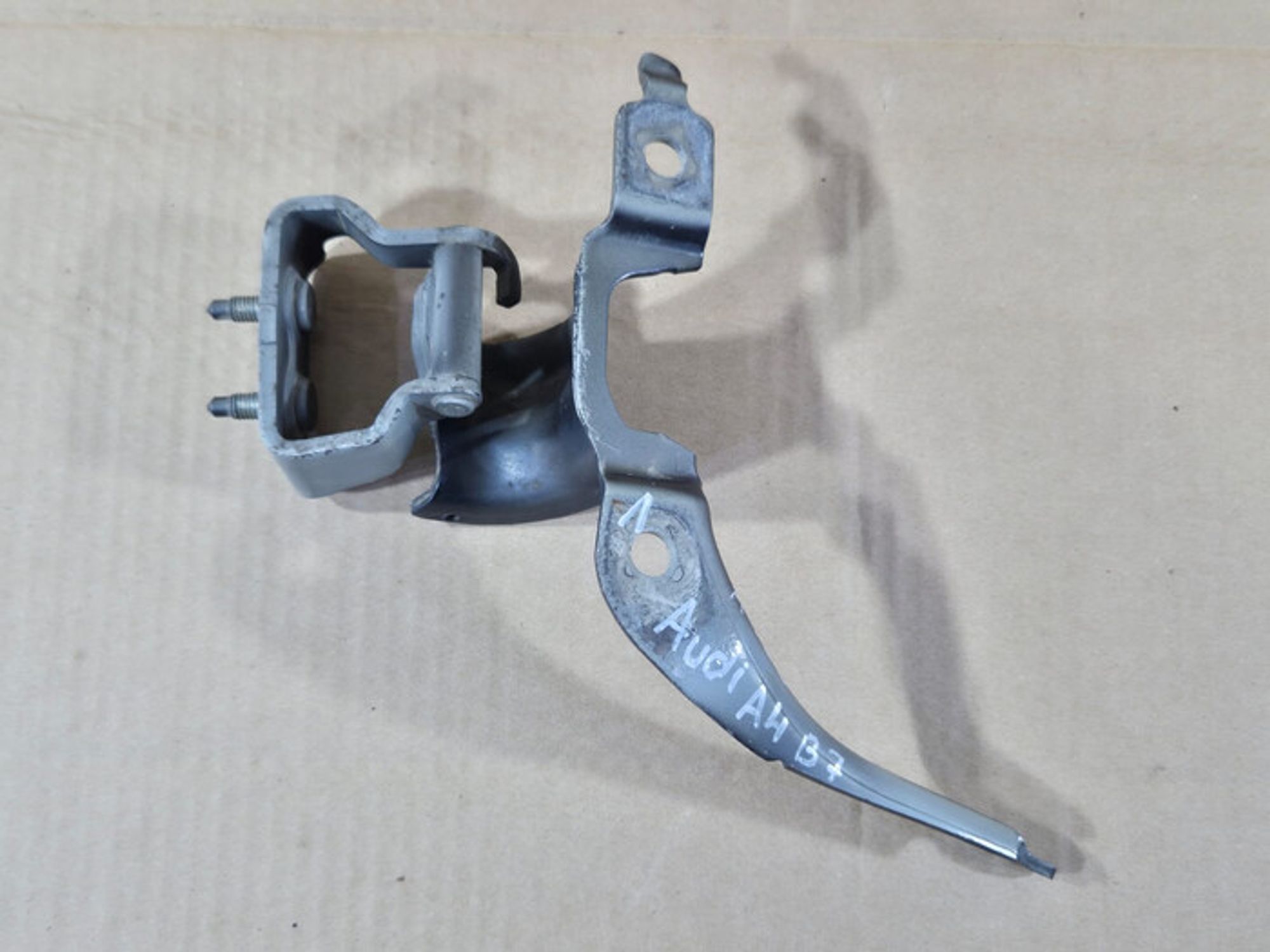 https://ycs.partsauto.market/partsauto-images/thmbs/78ee0fb3787e2dce013ed29fc8a1120c/0bfb7b2be39426ef2836f2aaabec36c1/88a98ff9bce0b26c2bb947aa8055a2d0.jpg