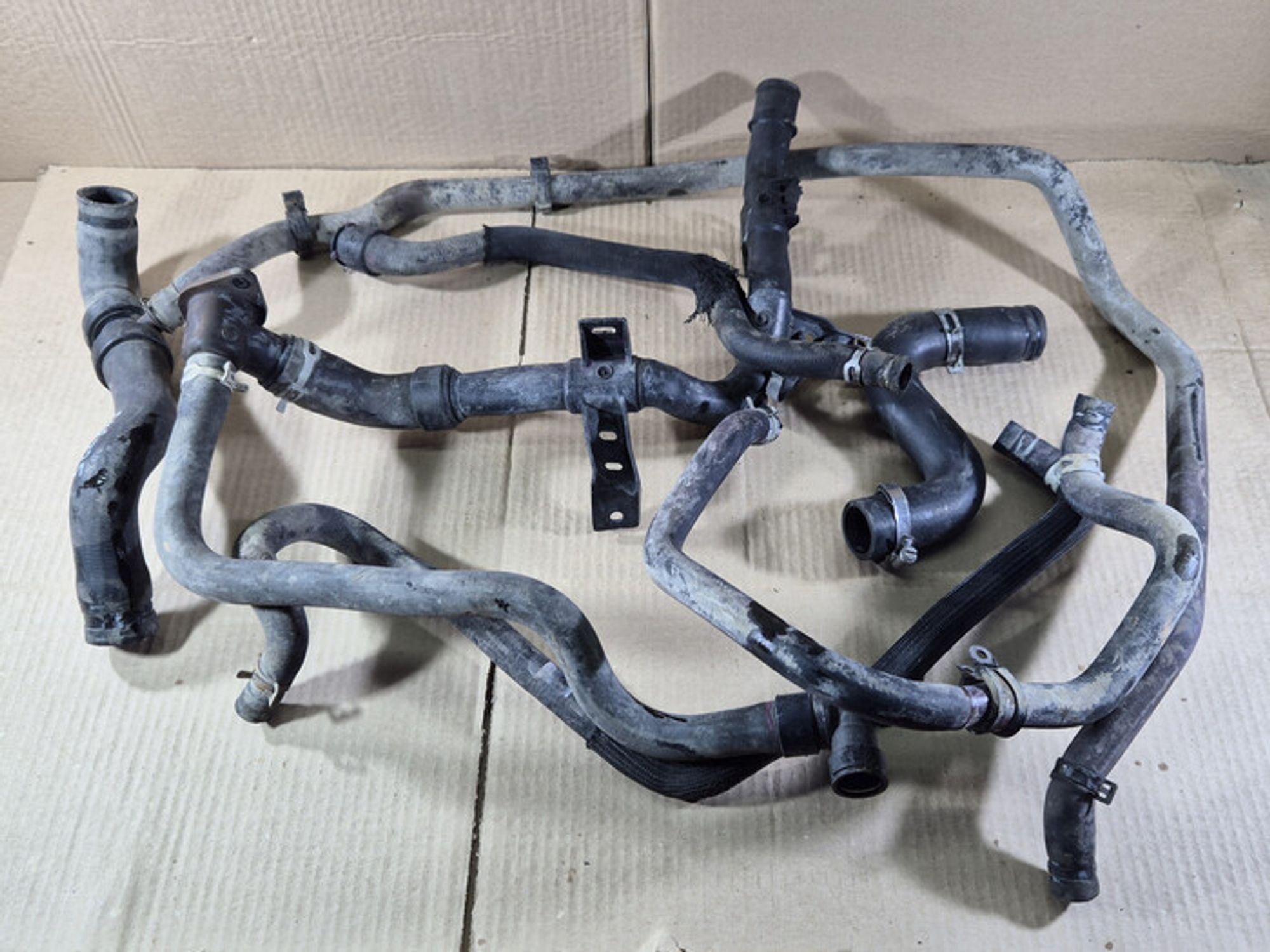 https://ycs.partsauto.market/partsauto-images/thmbs/78ee0fb3787e2dce013ed29fc8a1120c/0dd6cf4d4eeb5b75f81f7adfa6bbb05a/cf1c30fc486397efaed5bd63abfd0b93.jpg