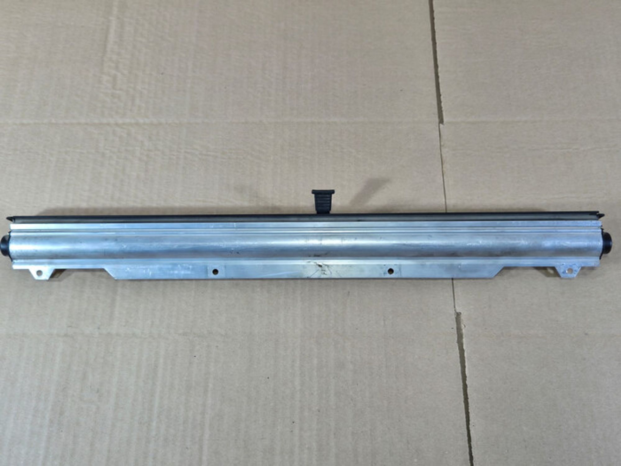 https://ycs.partsauto.market/partsauto-images/thmbs/78ee0fb3787e2dce013ed29fc8a1120c/0ddfe331c575b2a7315e00b4f6d9472d/27fe0f47c4563fe5765a10012a80160e.jpg