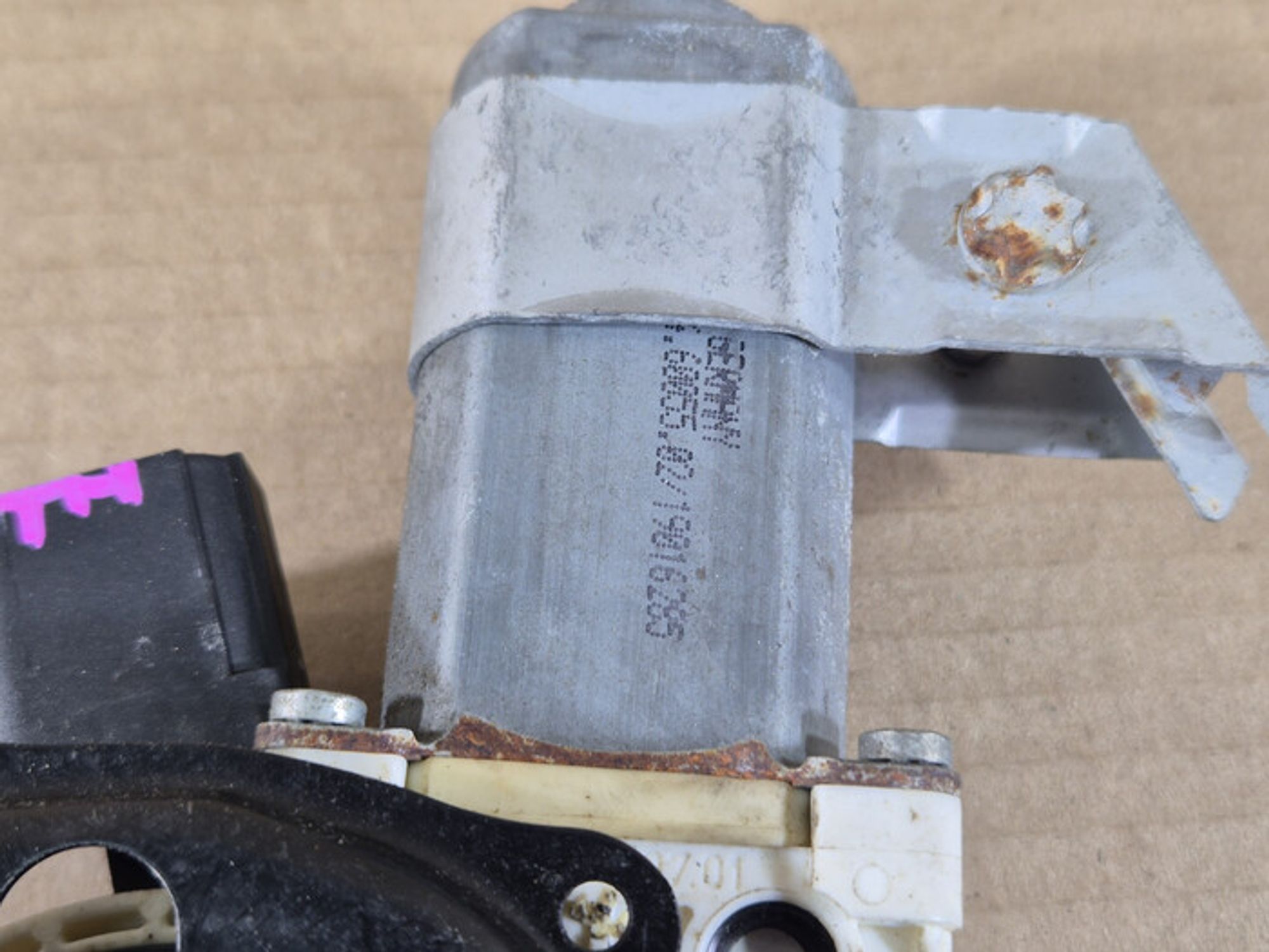 https://ycs.partsauto.market/partsauto-images/thmbs/78ee0fb3787e2dce013ed29fc8a1120c/0ef74372522b0c1142a537511e36d3ea/389b85106af7688ff0857d772b0189ad.jpg