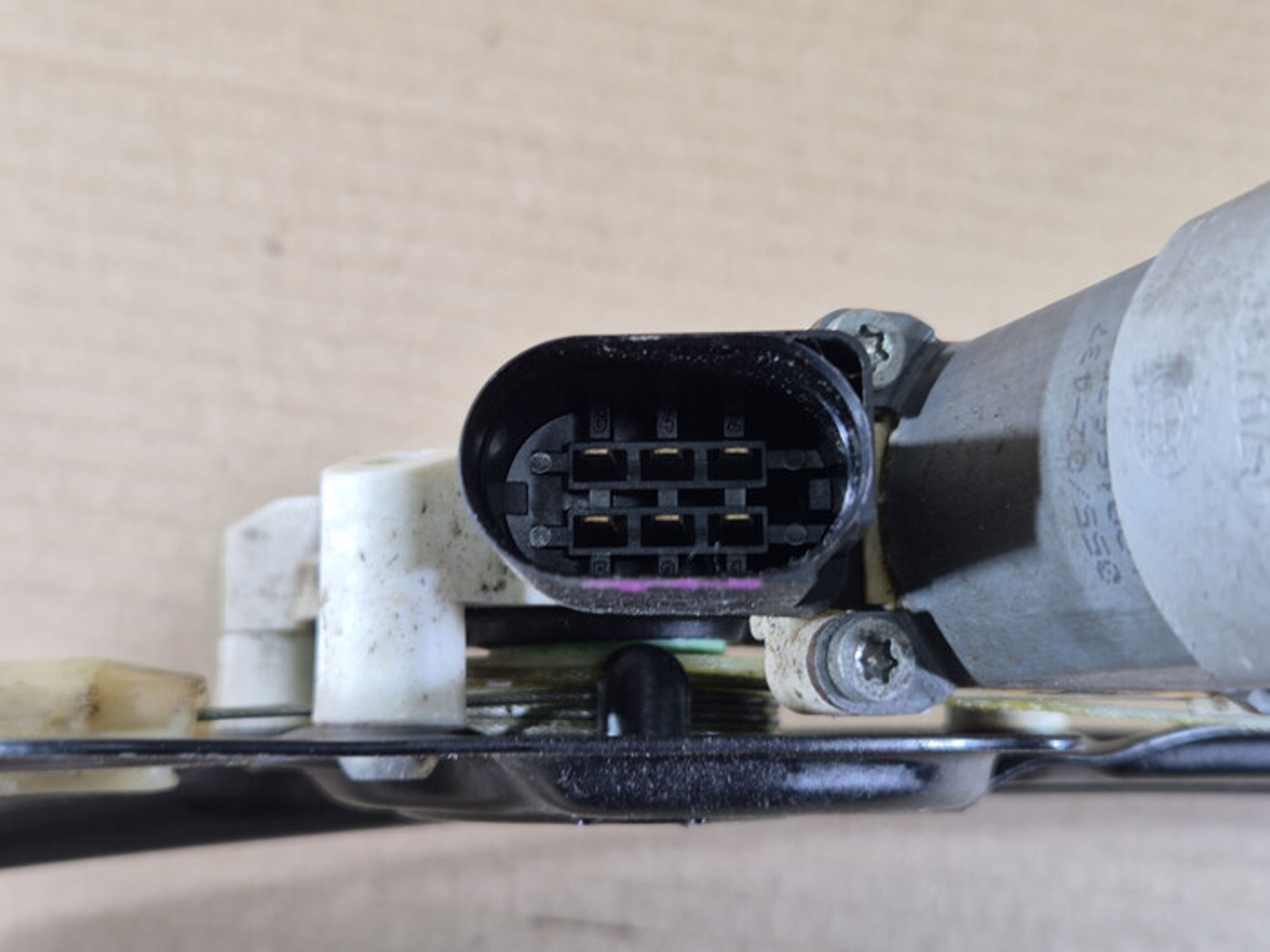 https://ycs.partsauto.market/partsauto-images/thmbs/78ee0fb3787e2dce013ed29fc8a1120c/0ef74372522b0c1142a537511e36d3ea/83e2b5160dd8cde73f1746cbad1ea62d.jpg