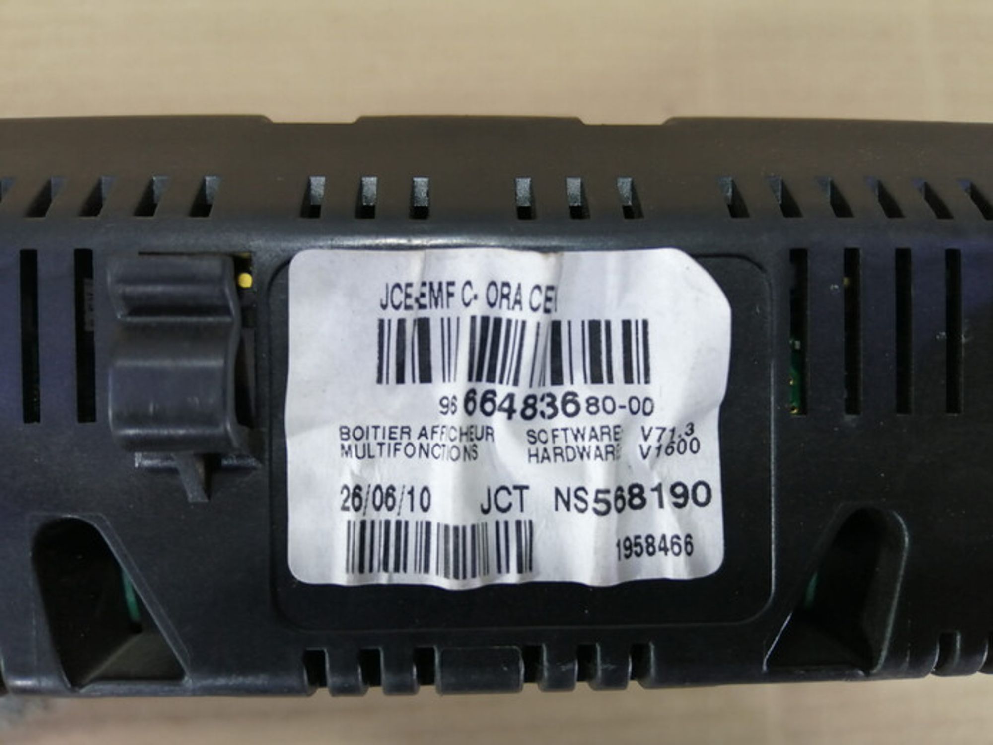 https://ycs.partsauto.market/partsauto-images/thmbs/78ee0fb3787e2dce013ed29fc8a1120c/0fabeeea5bec4b355423bf43801ee1ba/01c590d44400788937b9170b3230413d.jpg