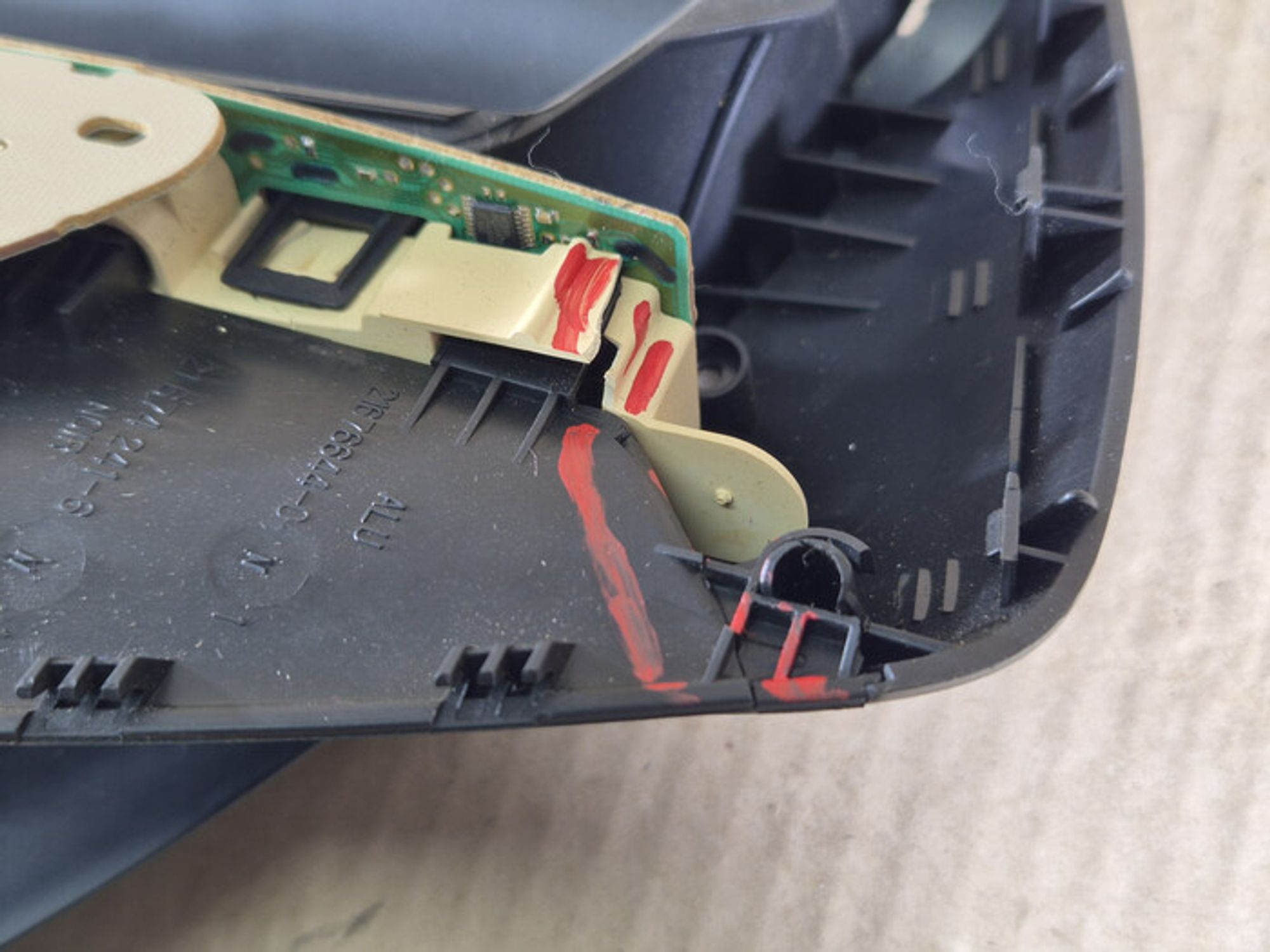 https://ycs.partsauto.market/partsauto-images/thmbs/78ee0fb3787e2dce013ed29fc8a1120c/0fc8a0799a6ce6f4a1458a3e7f1ce00d/4efb6d830a8bee2f9bd74d7b153c5de1.jpg