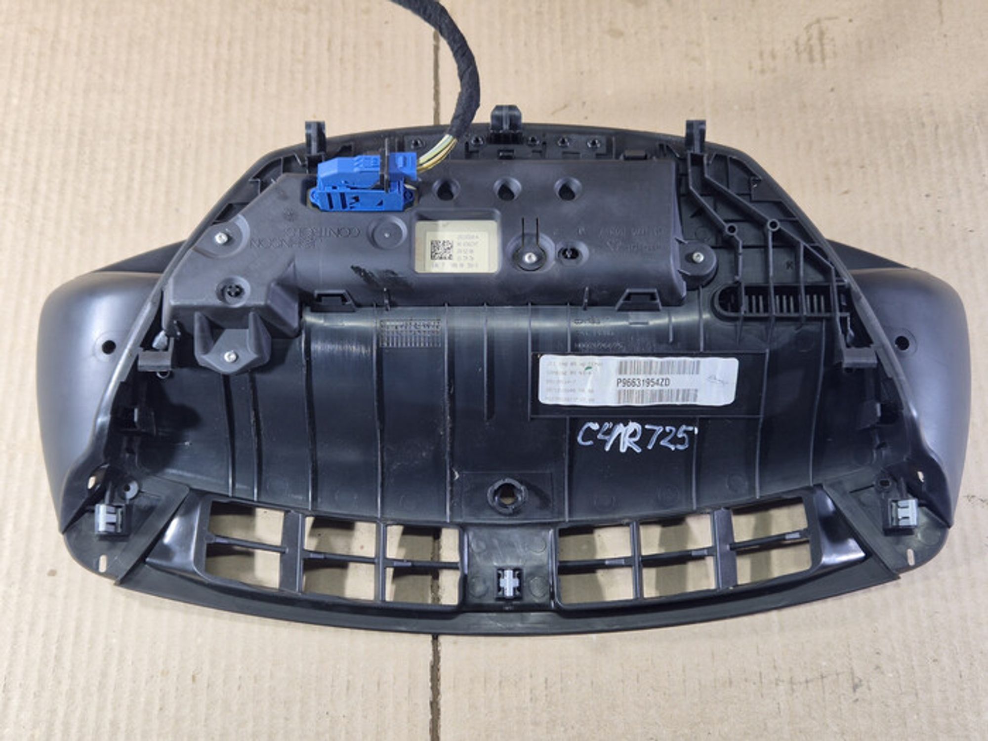 https://ycs.partsauto.market/partsauto-images/thmbs/78ee0fb3787e2dce013ed29fc8a1120c/0fc8a0799a6ce6f4a1458a3e7f1ce00d/a32d531b911a6a1fb53417199e523962.jpg