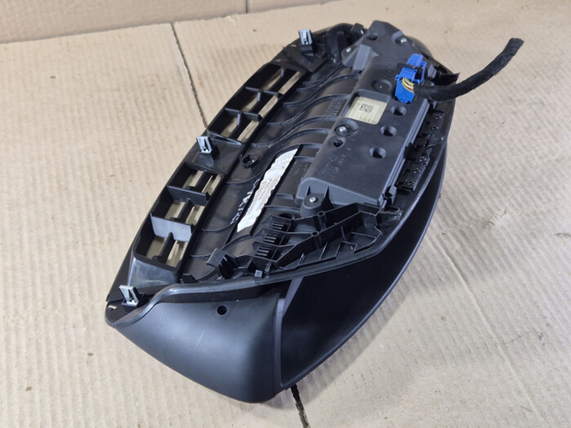 https://ycs.partsauto.market/partsauto-images/thmbs/78ee0fb3787e2dce013ed29fc8a1120c/0fc8a0799a6ce6f4a1458a3e7f1ce00d/ca4b94d2672b3cd768a2de3619ec380f.jpg