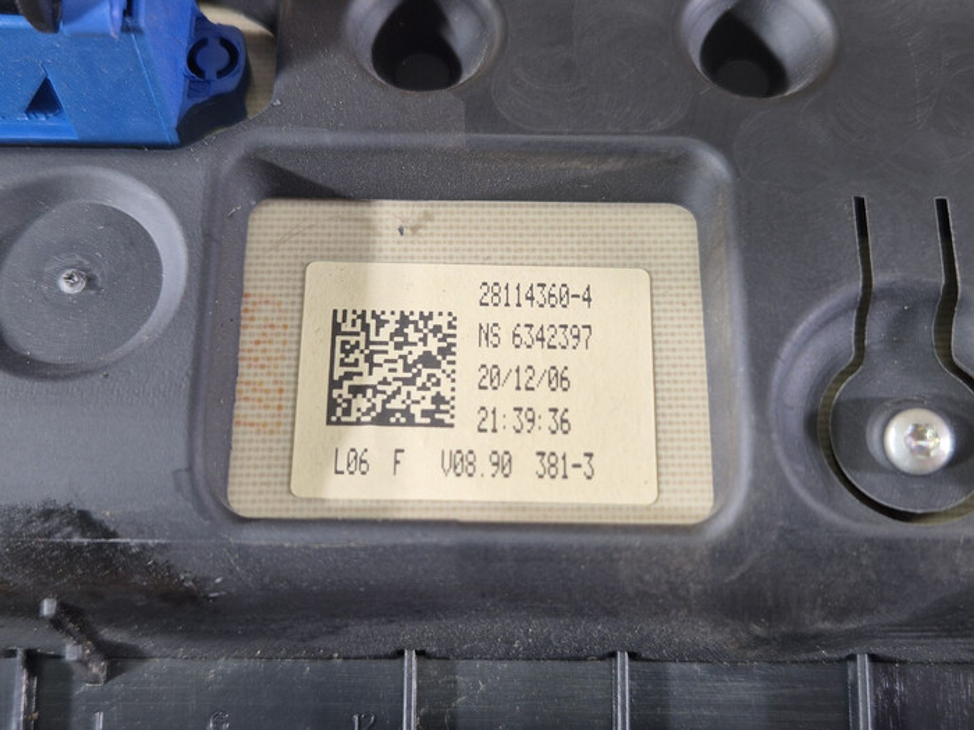 https://ycs.partsauto.market/partsauto-images/thmbs/78ee0fb3787e2dce013ed29fc8a1120c/0fc8a0799a6ce6f4a1458a3e7f1ce00d/e9125e4c9be52213a1d9e06c7f9e781d.jpg