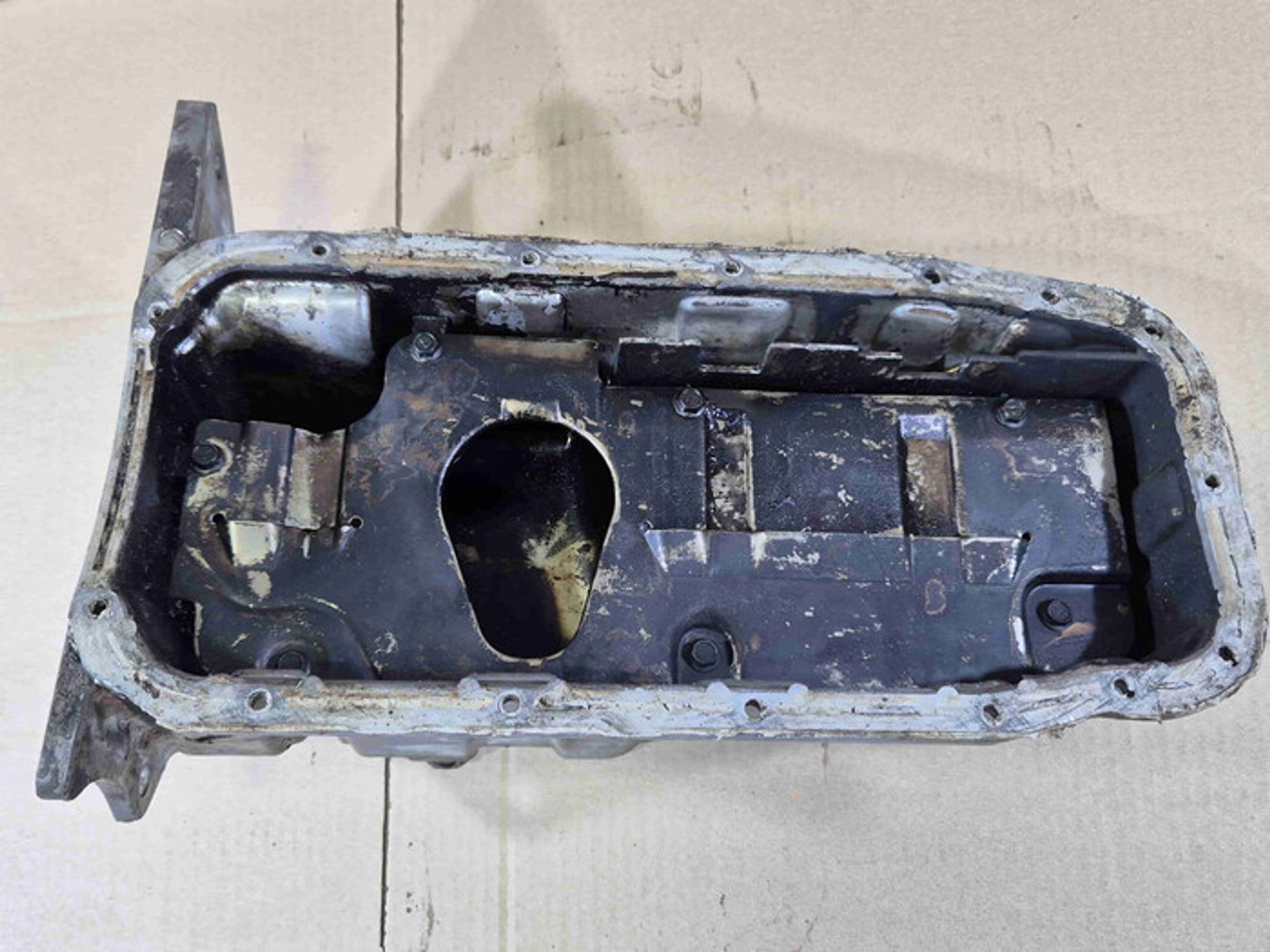 https://ycs.partsauto.market/partsauto-images/thmbs/78ee0fb3787e2dce013ed29fc8a1120c/0ffb4b95c67edcf96965fc02f68ffe7a/9cb6f6e384d9e39218857c5d991bcbe7.jpg