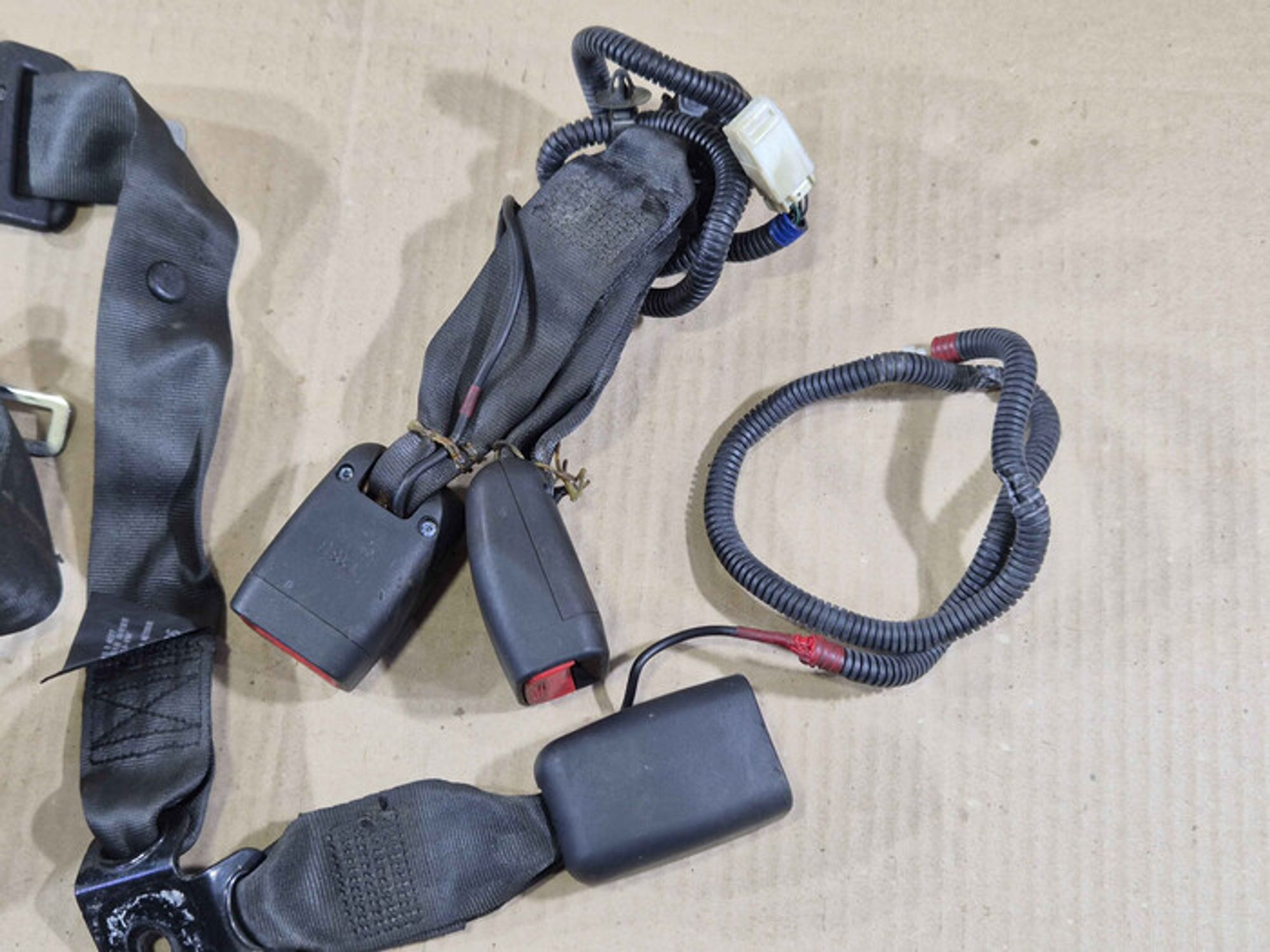 https://ycs.partsauto.market/partsauto-images/thmbs/78ee0fb3787e2dce013ed29fc8a1120c/12503c305ad3f737a2bc58690adbf50b/bedf107b1b53511ced1ee7e044723d70.jpg