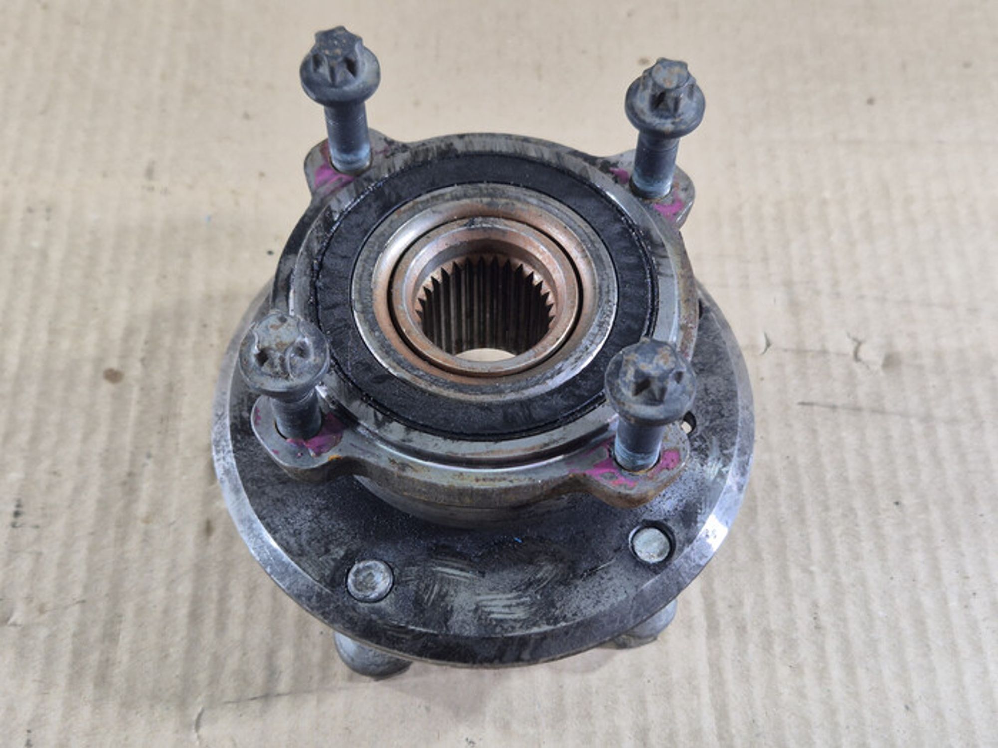 https://ycs.partsauto.market/partsauto-images/thmbs/78ee0fb3787e2dce013ed29fc8a1120c/132f2cbfd656a6d7dbf9886afde32412/485f1e120791bbc708b51cfa220bd222.jpg
